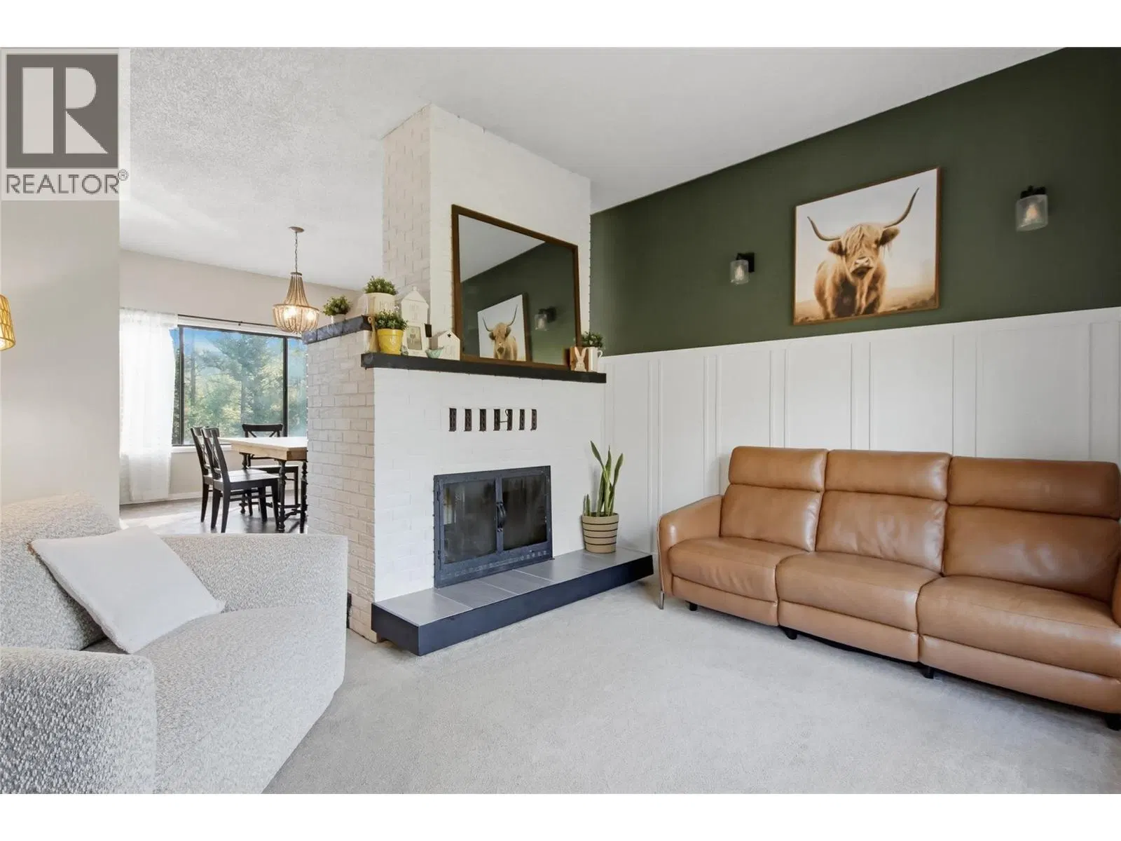 Photo 4 of 71 at 222 GOWAN Drive