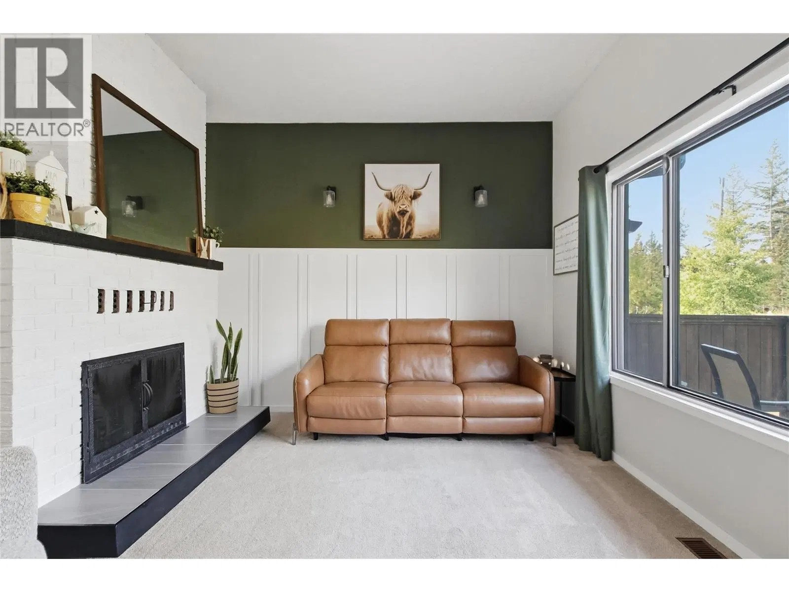 Photo 5 of 71 at 222 GOWAN Drive