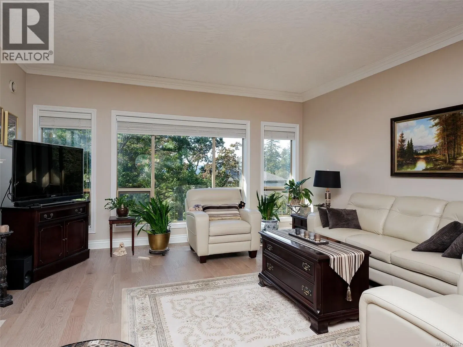 Photo 5 of 50 at #27 – 4305 Maltwood Lane