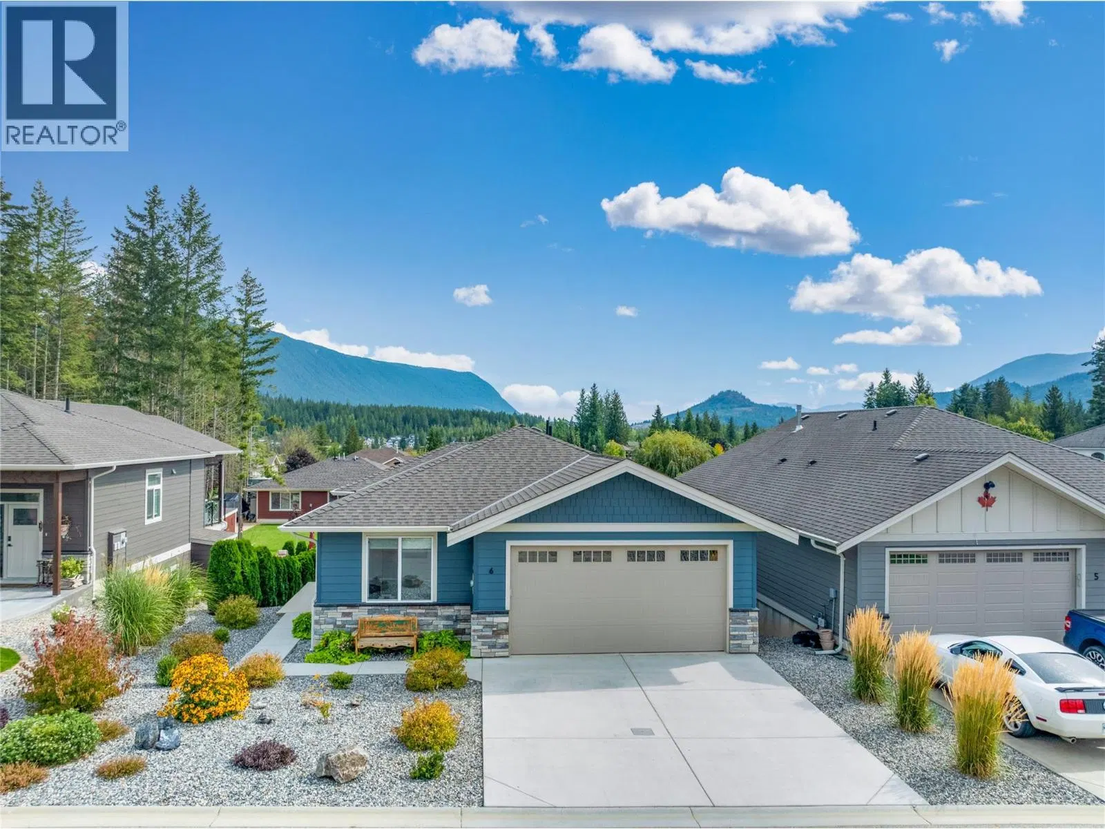 Photo 3 of 70 at #6 – 2715 Golf Course Drive