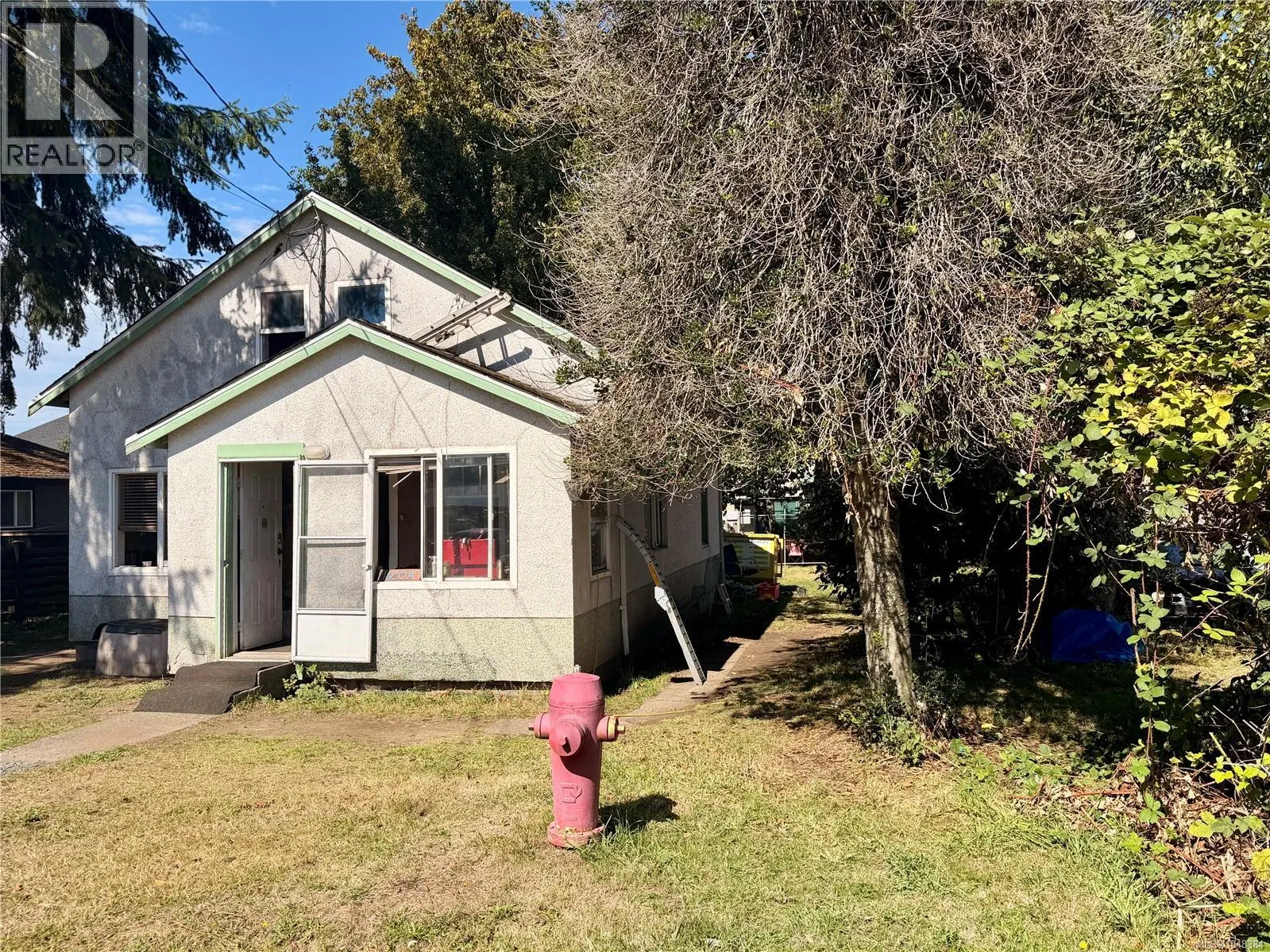 1600 17th Avenue