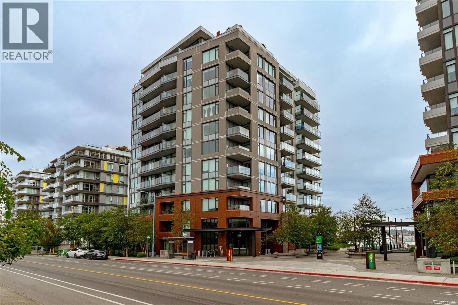 #402 – 369 Tyee Road