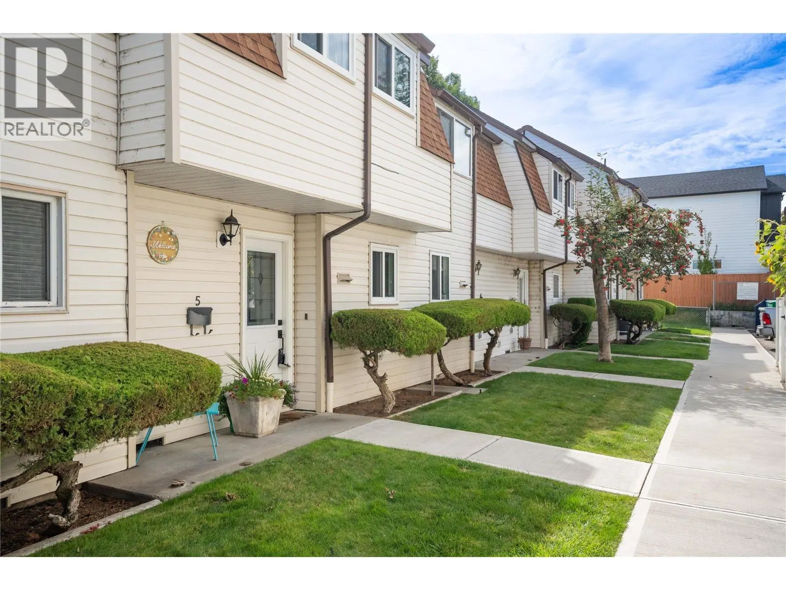 Photo 2 of 31 at #5 – 2250 Baskin Street