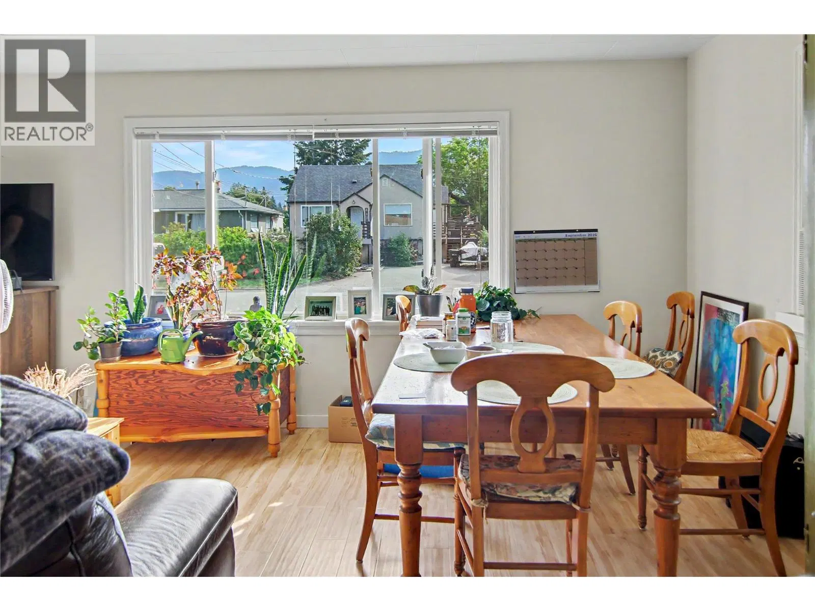 Photo 3 of 31 at 4404 25 Street