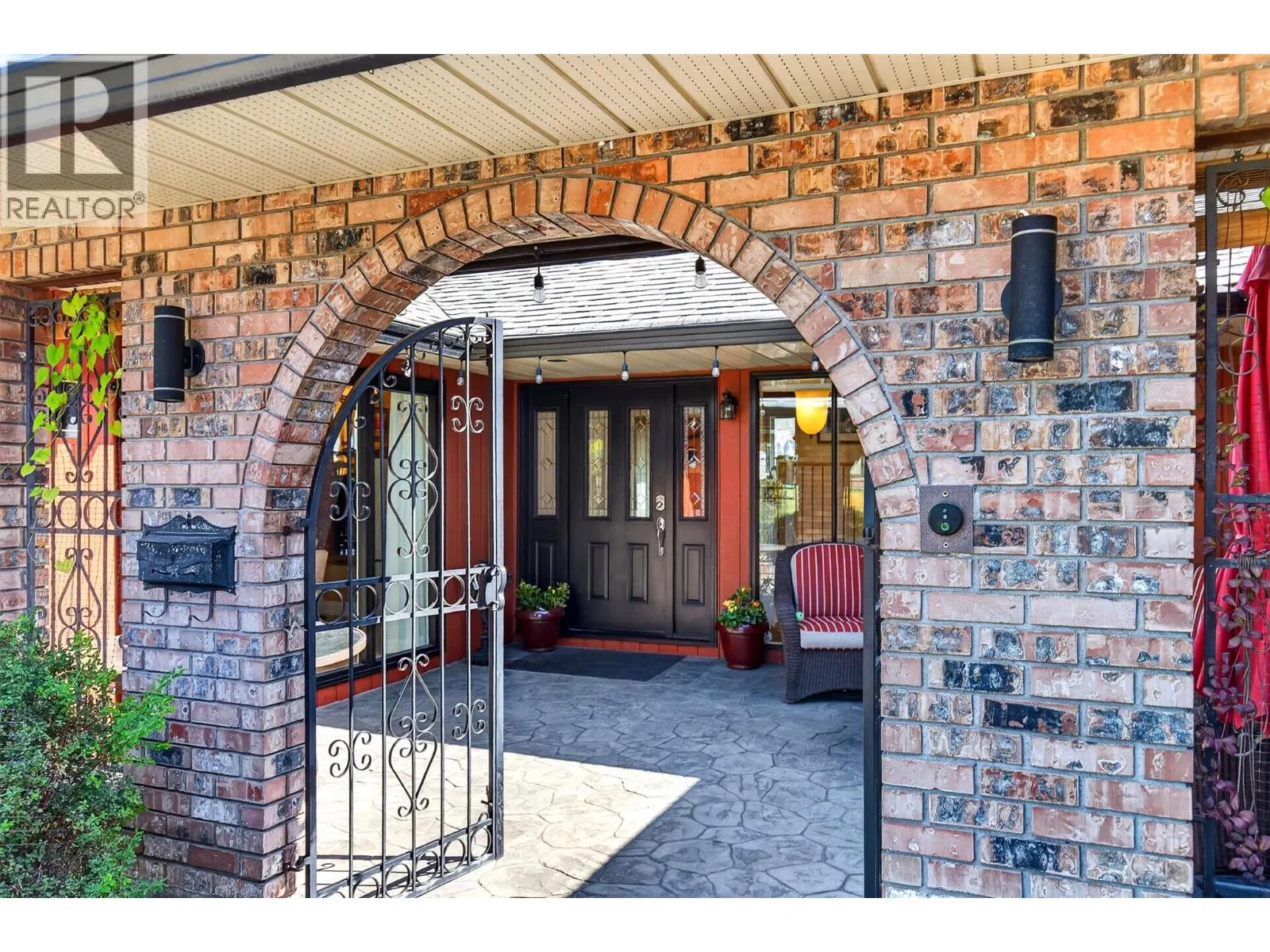 Photo 5 of 51 at 1645 Smithson Place