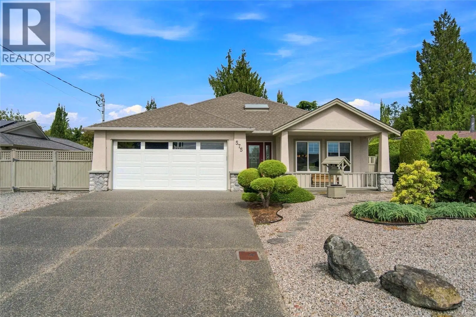 575 Panorama Place