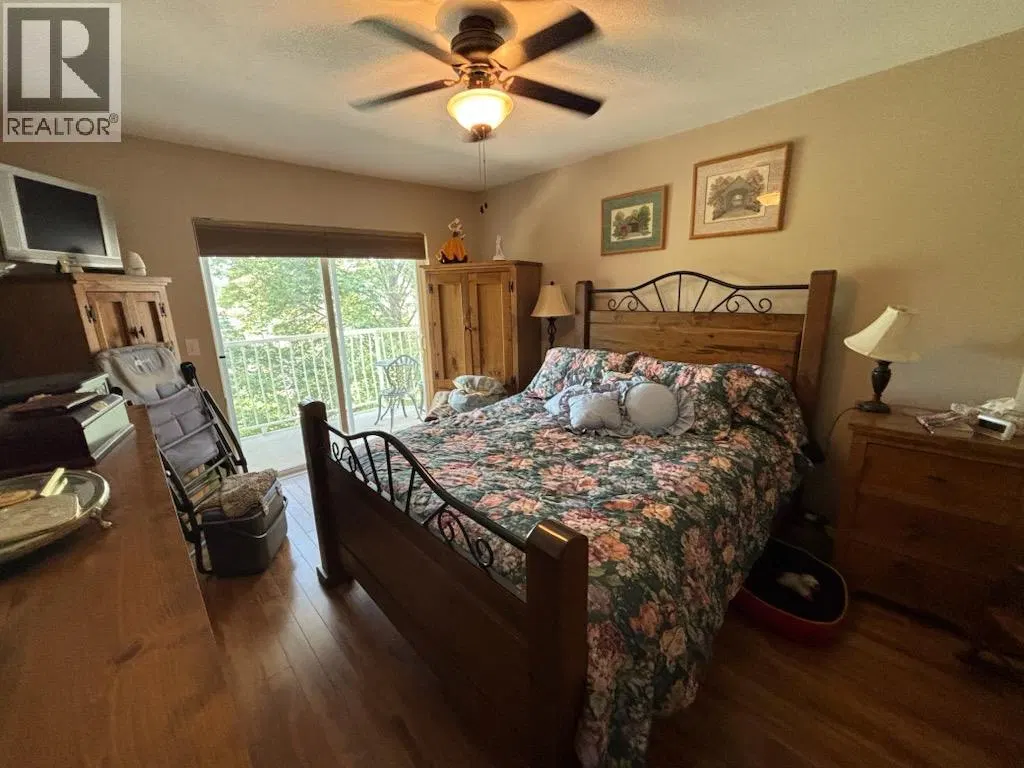Photo 5 of 16 at #303 – 7140 4th Street