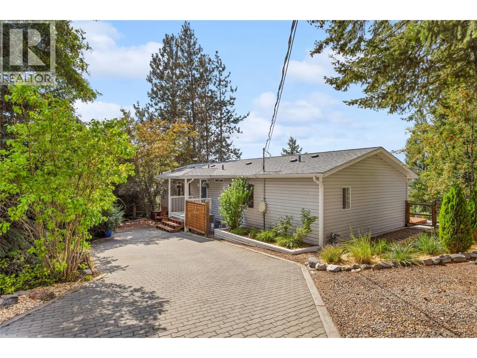 Photo 1 of 40 at 3115 JUNIPER Drive