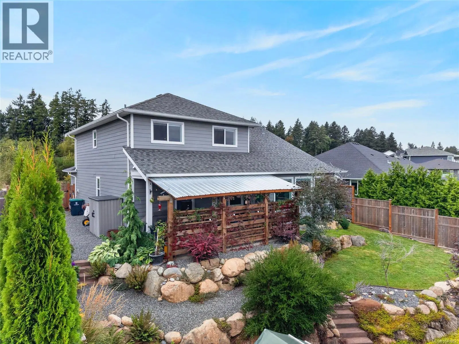 Photo 2 of 37 at 3360 Harbourview Boulevard