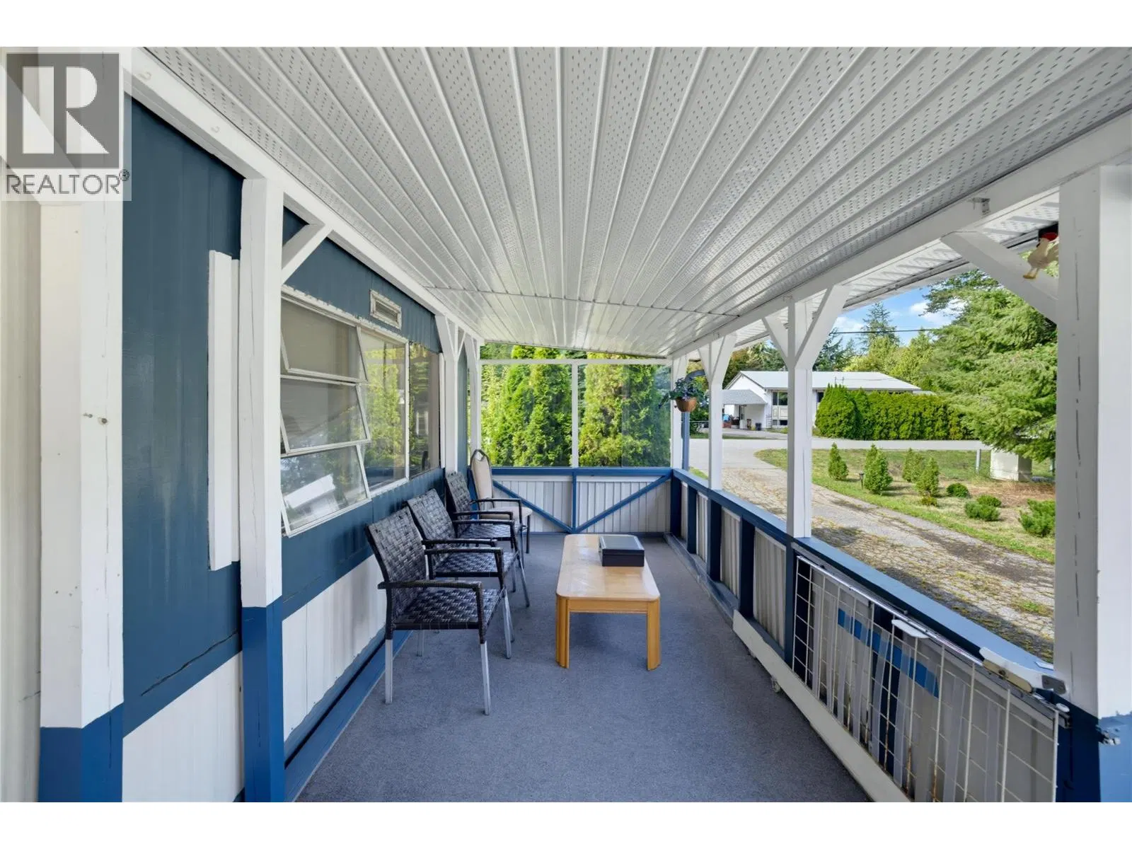 Photo 4 of 59 at 405 Gillis Avenue