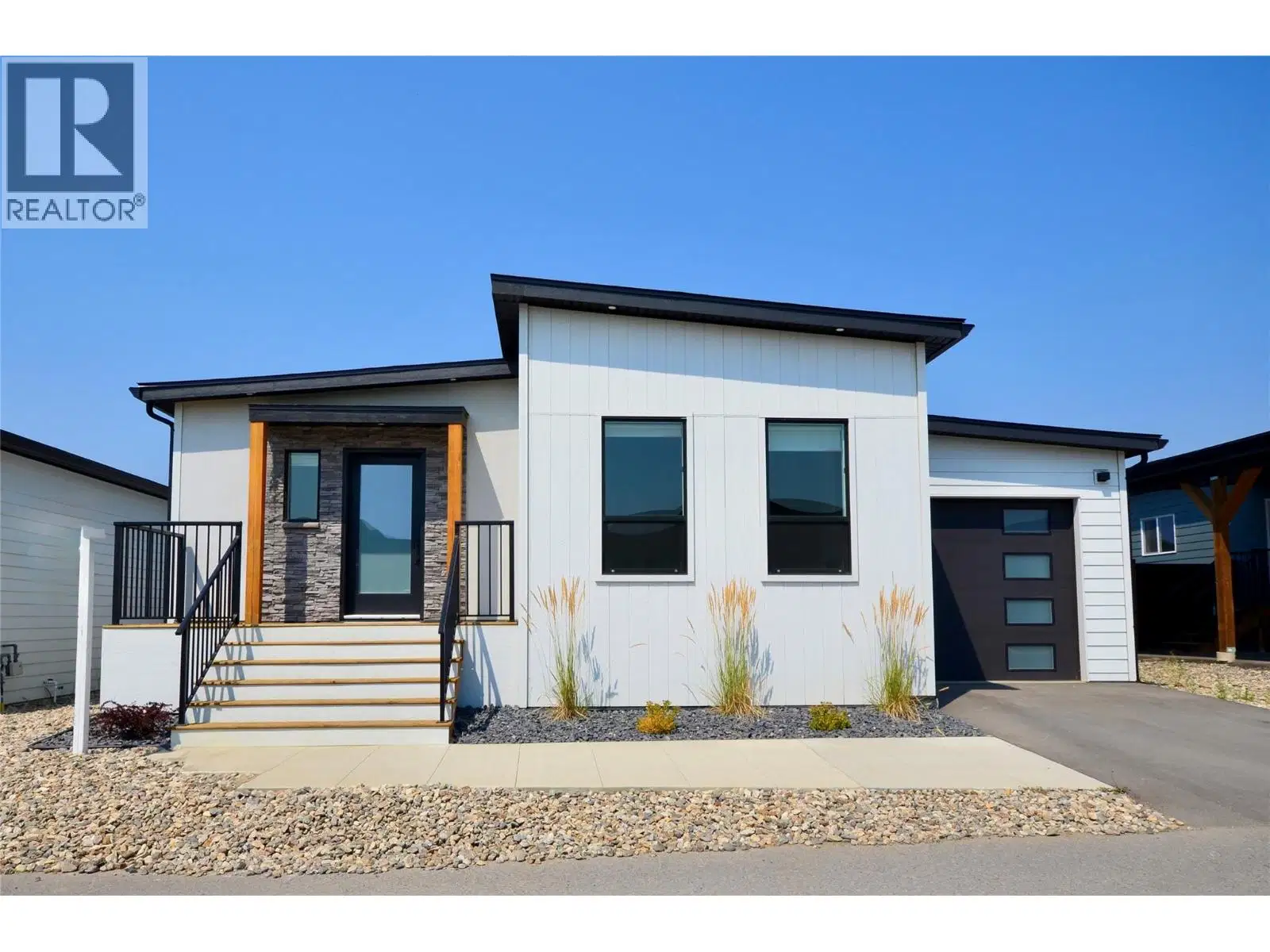 #200 – 12204 Westside Road