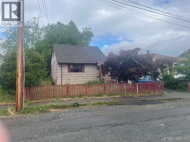 Photo 1 of 15 at 2876 12th Avenue