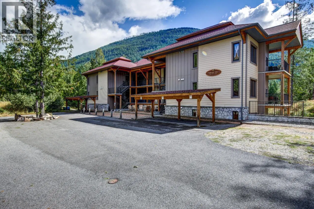 Photo 4 of 28 at #216 – 16310 WOOLGAR Road