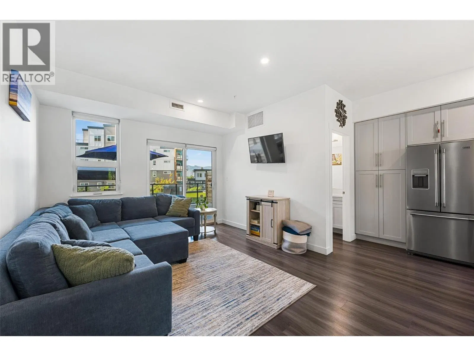 Photo 4 of 43 at #103 – 3630 Mission Springs Drive
