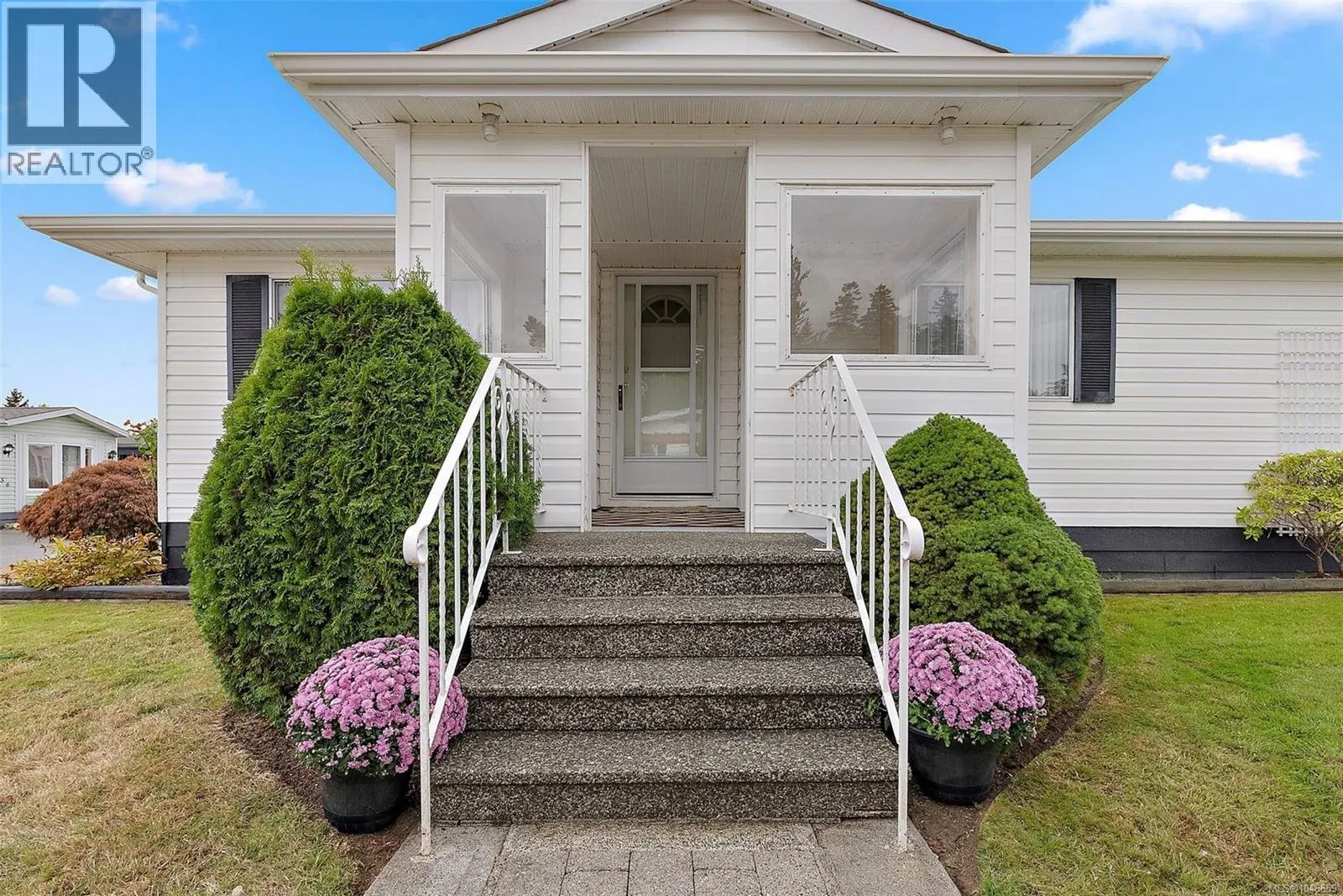 Photo 2 of 38 at #53 – 7701 Central Saanich Road