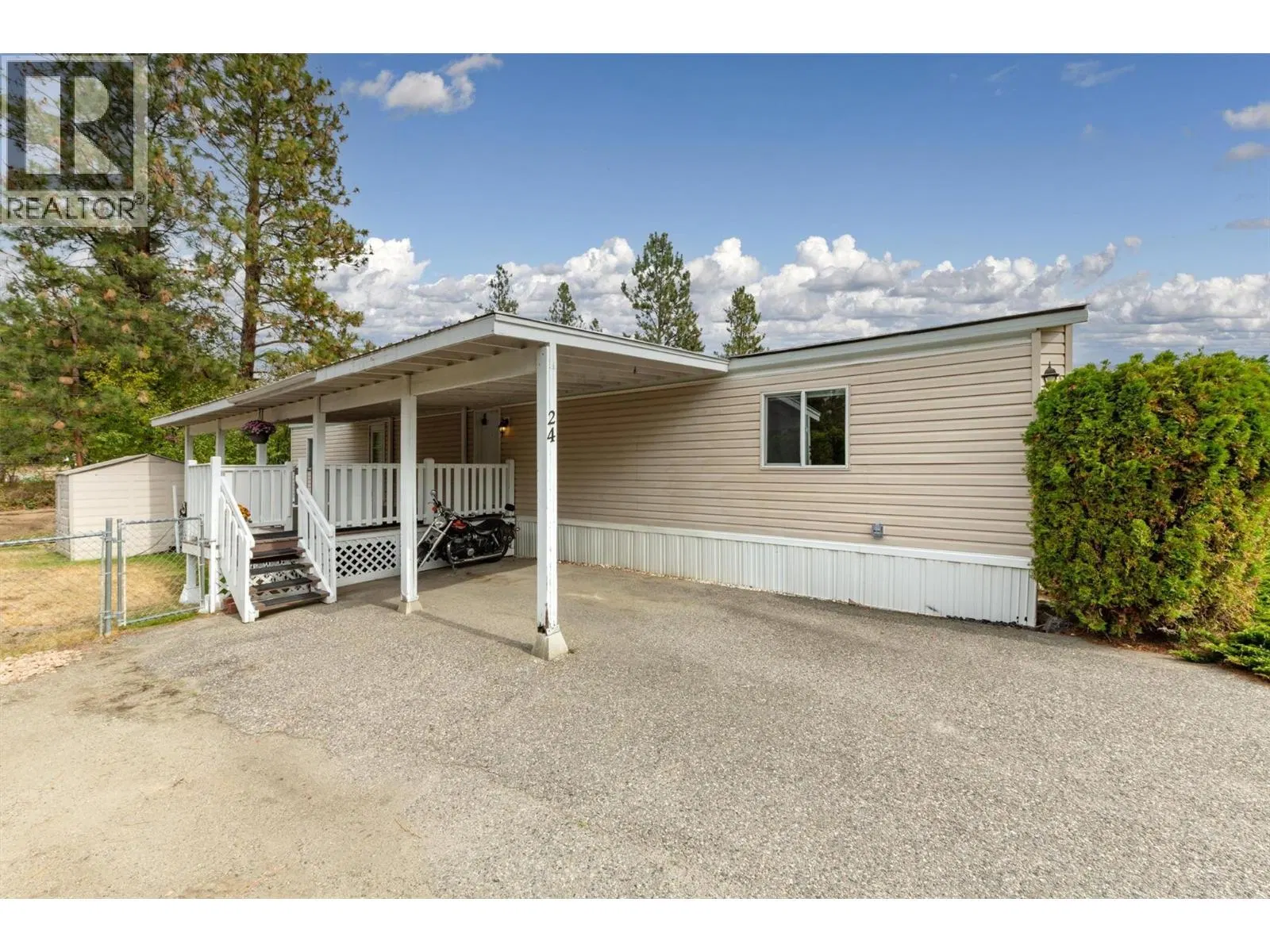 Photo 2 of 28 at #24 – 3585 Elk Road