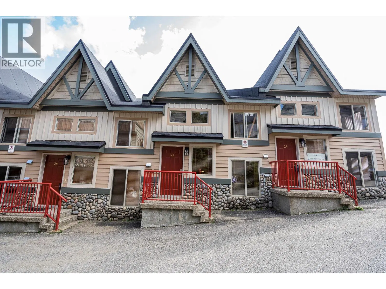 #27 – 7640 Porcupine Road