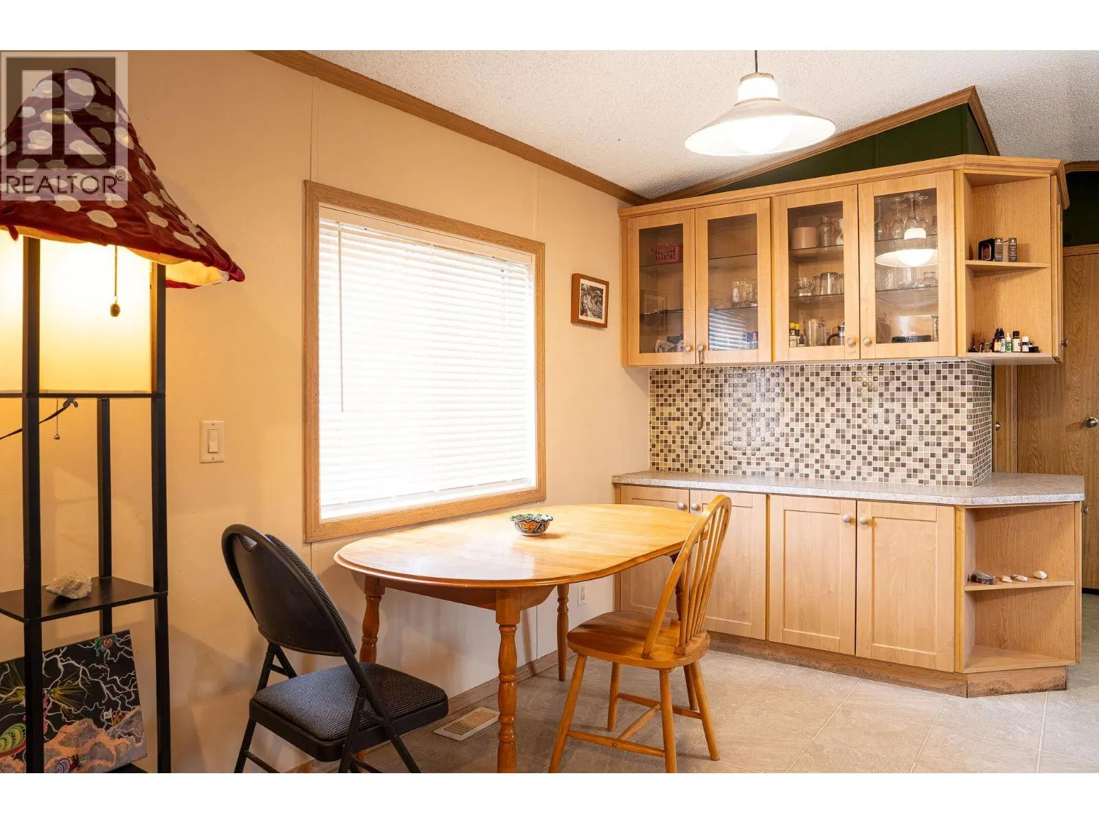 Photo 5 of 22 at #1 – 318 Humbert Street