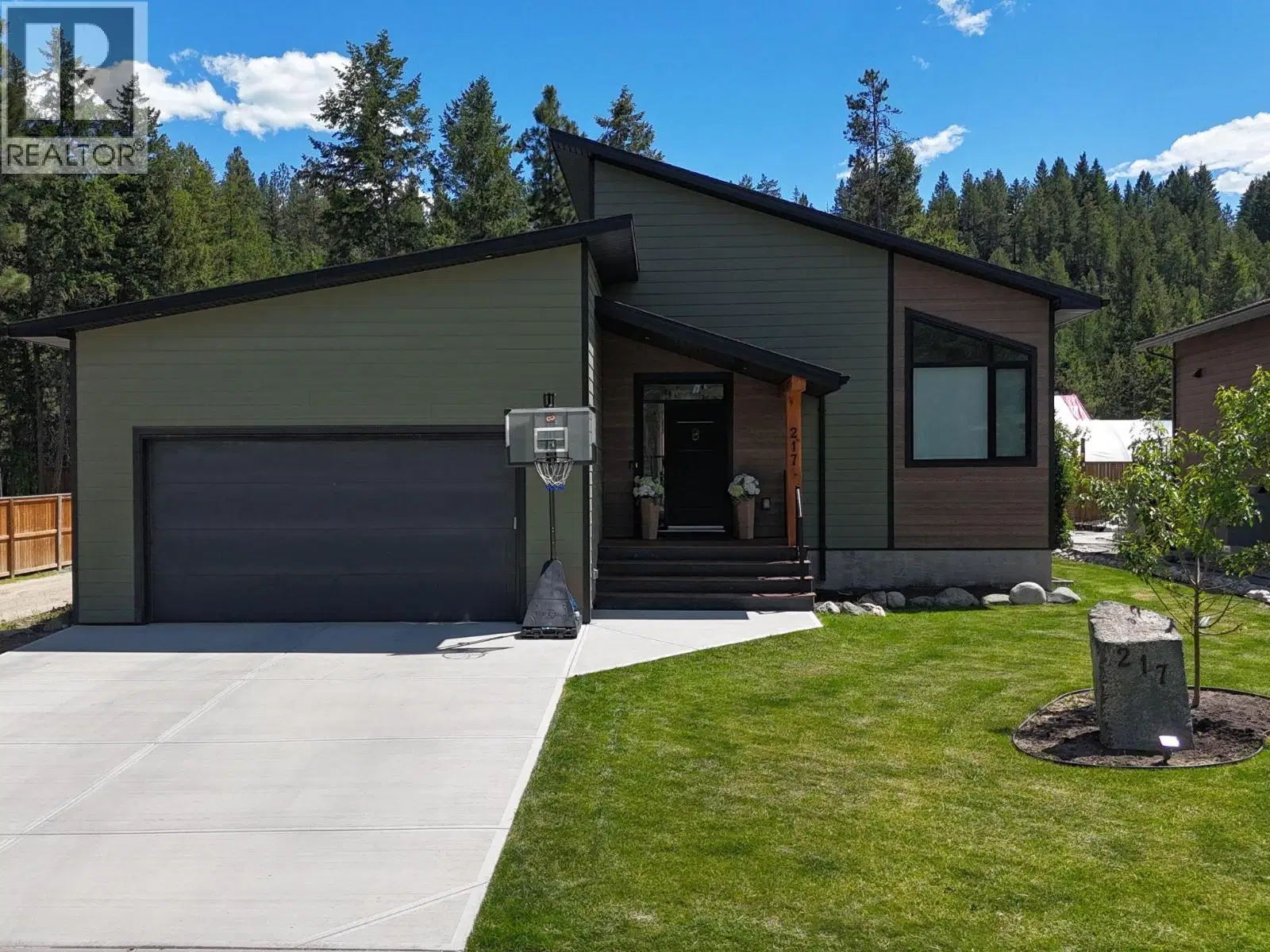 217 Shadow Mountain Boulevard