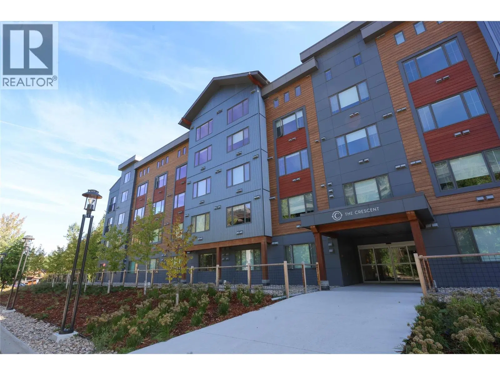 #111 – 4280 Red Mountain Road