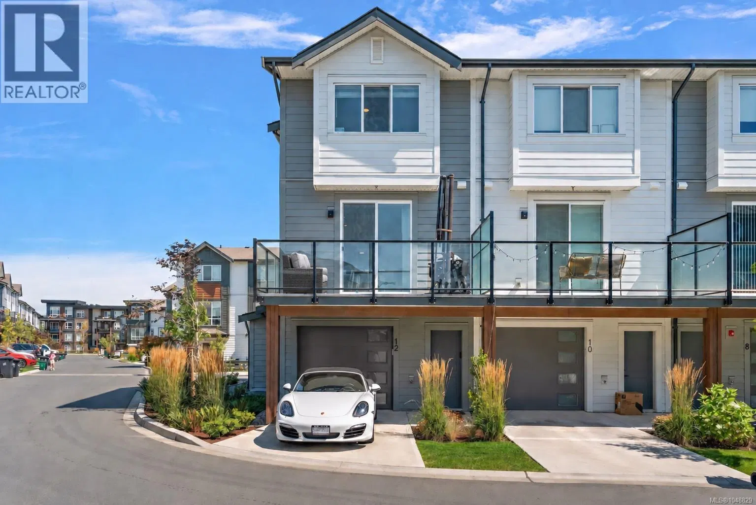 Photo 2 of 32 at #12 – 368 Tradewinds Avenue