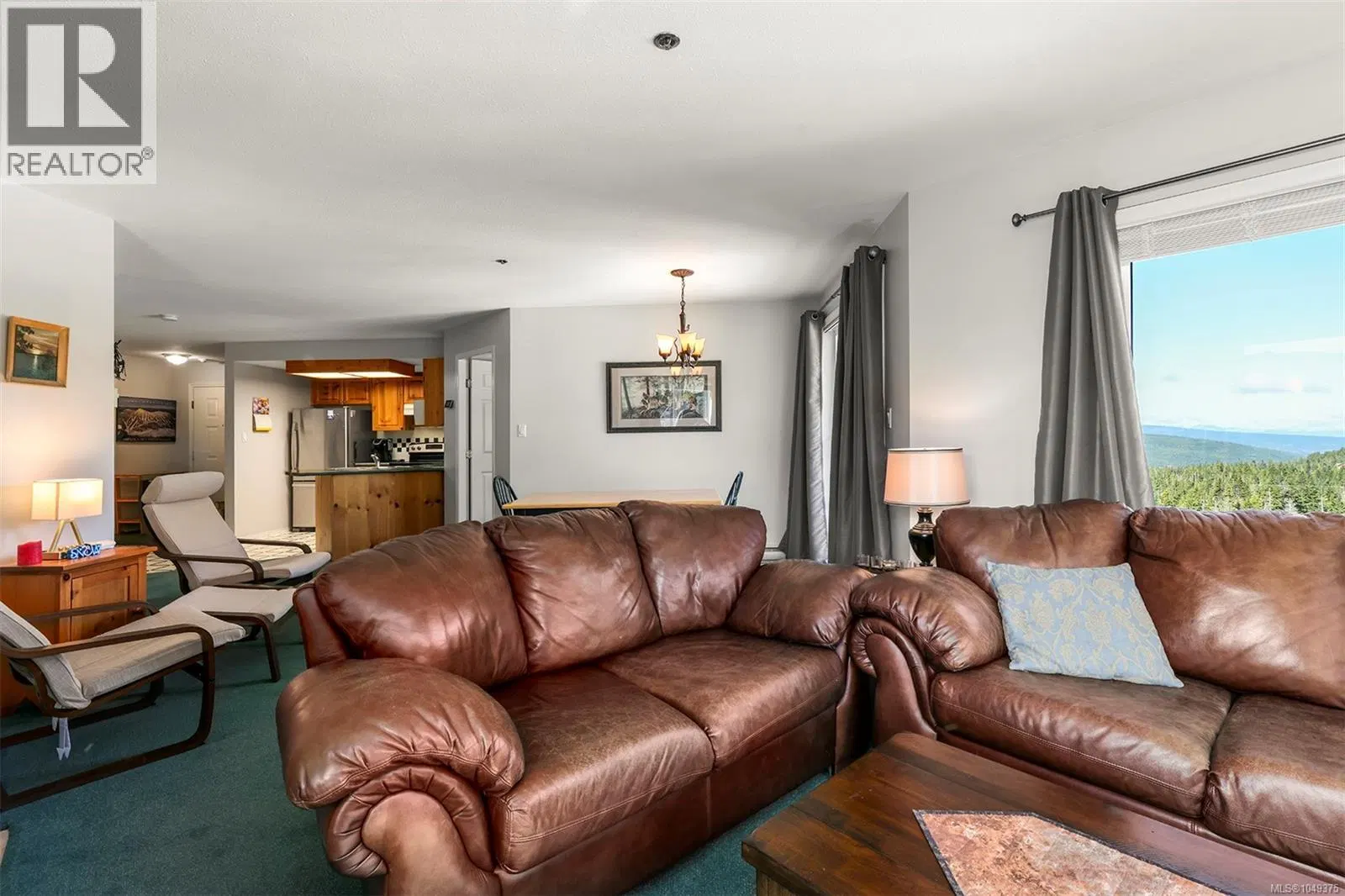 Photo 4 of 24 at #202 – 1320 Henry Road