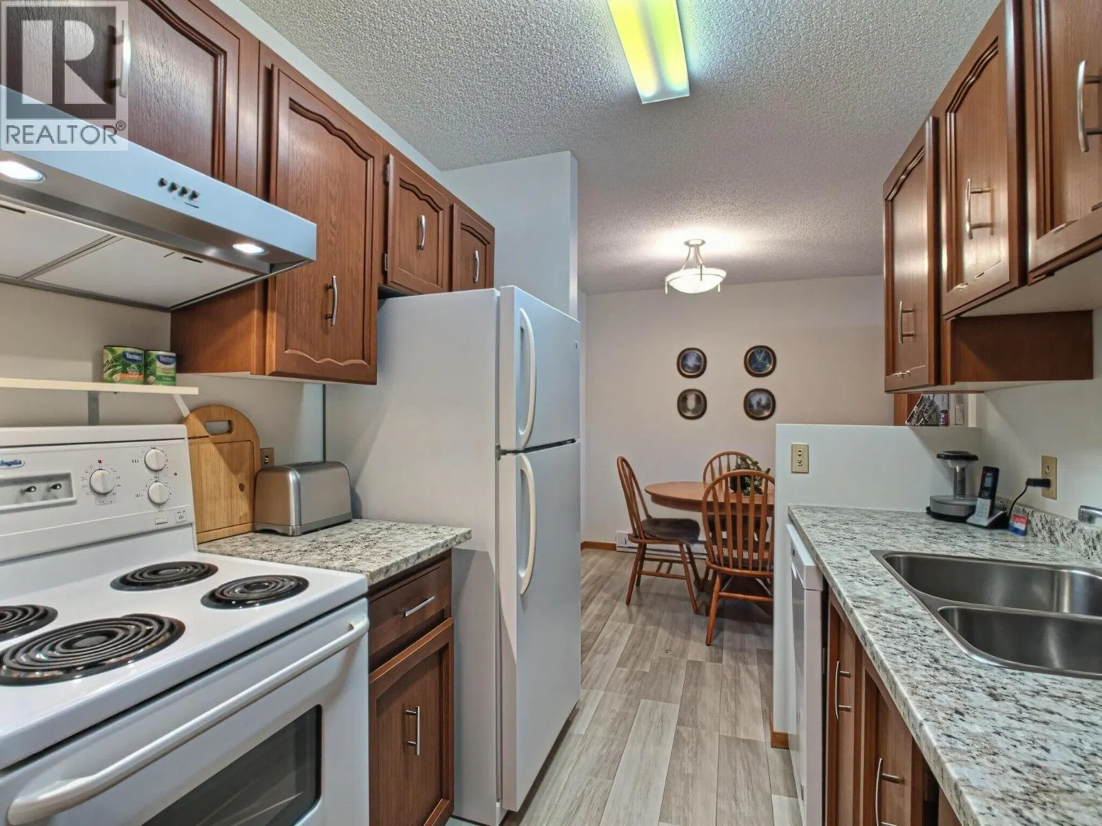 Photo 5 of 14 at #106 – 2515 12TH Street