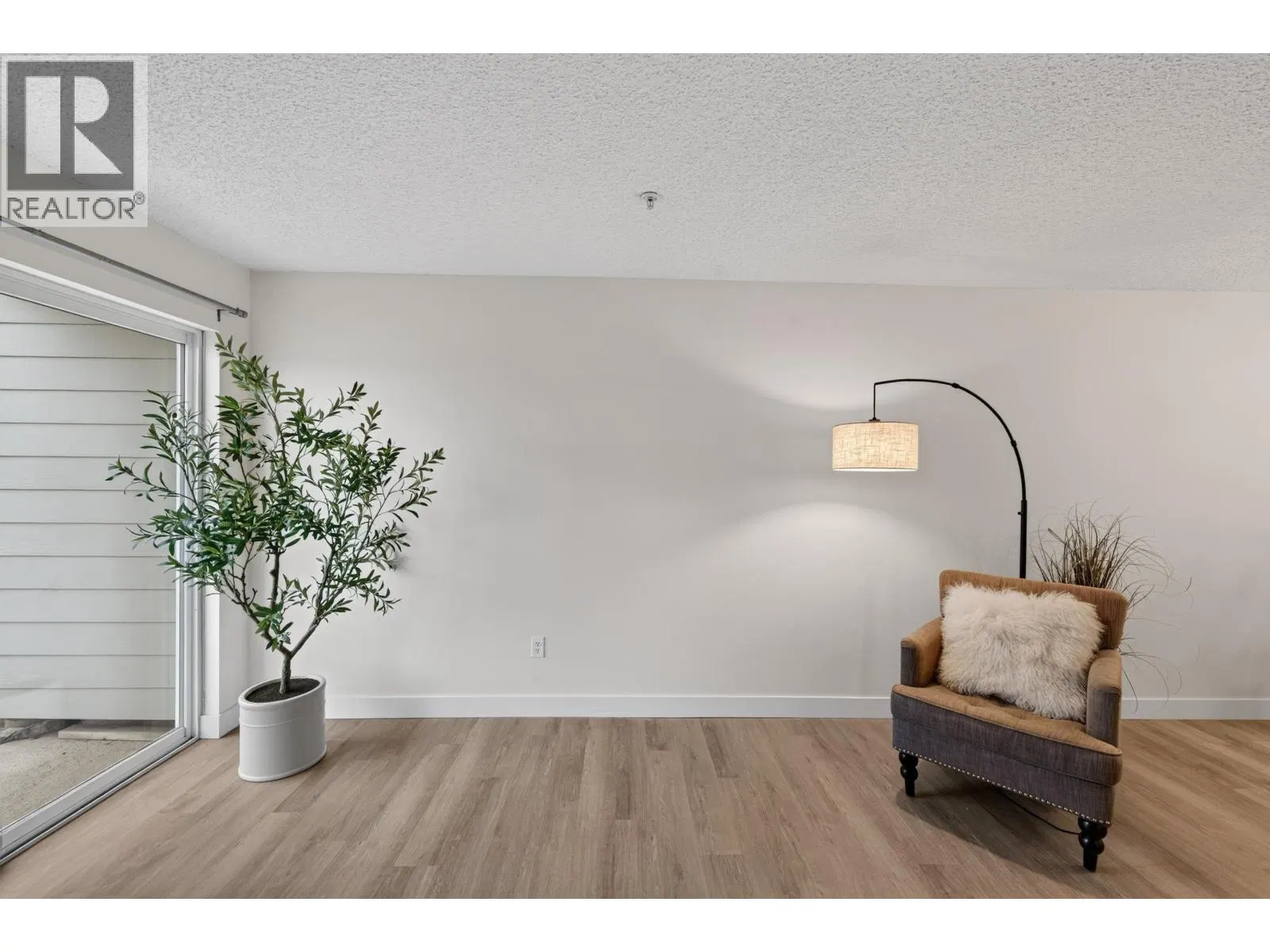 Photo 4 of 26 at #109 – 8507 86 Street