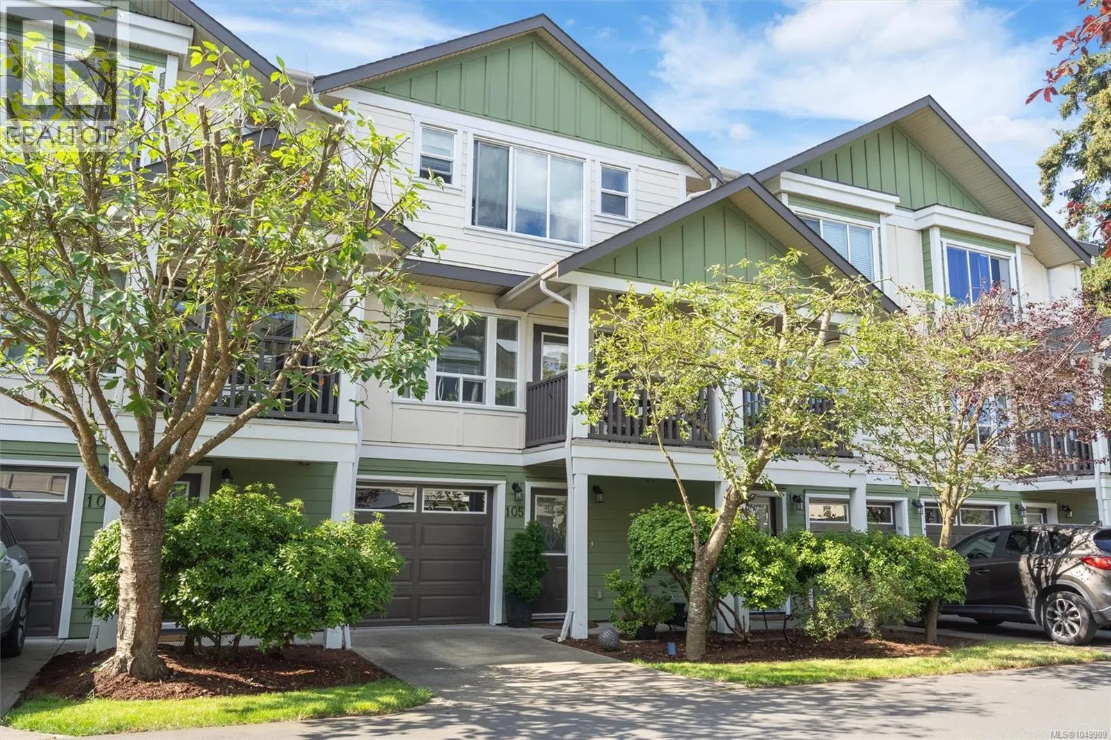 #105 – 827 Arncote Avenue