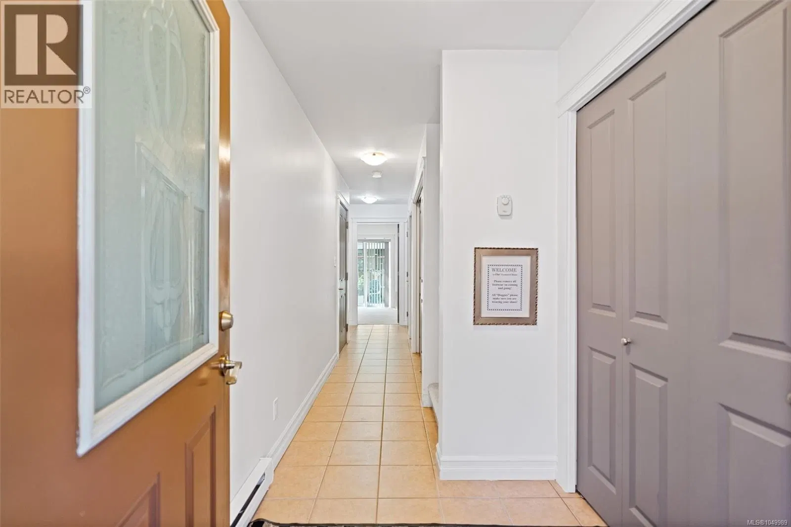 Photo 3 of 35 at #105 – 827 Arncote Avenue