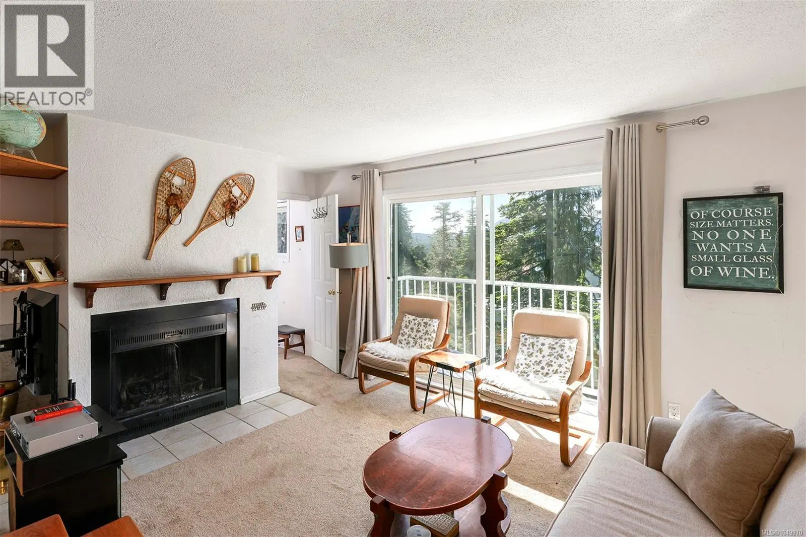 Photo 1 of 32 at #1 – 687 Castle Crag Crescent