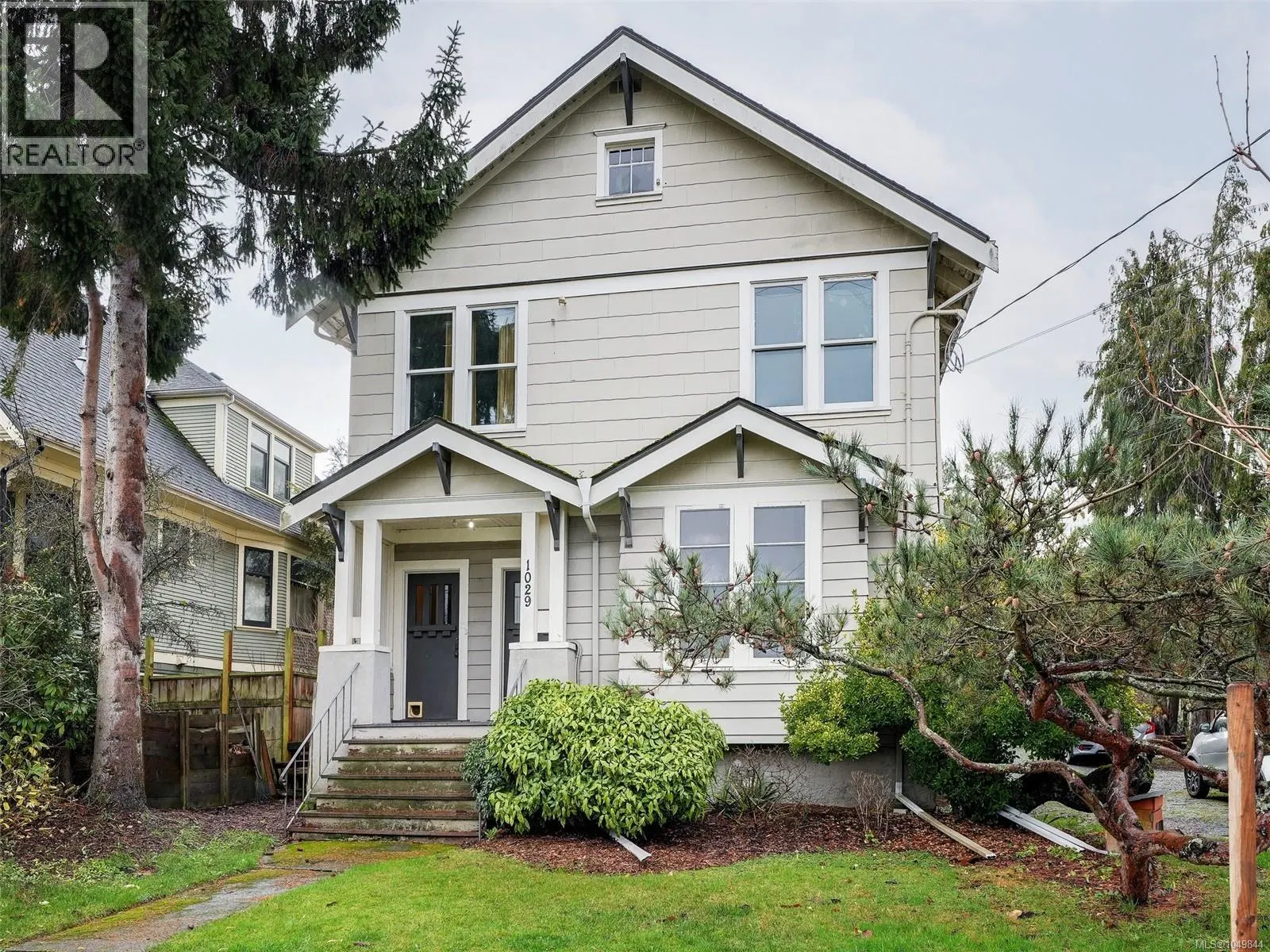 Photo 1 of 40 at 1029 Queens Avenue
