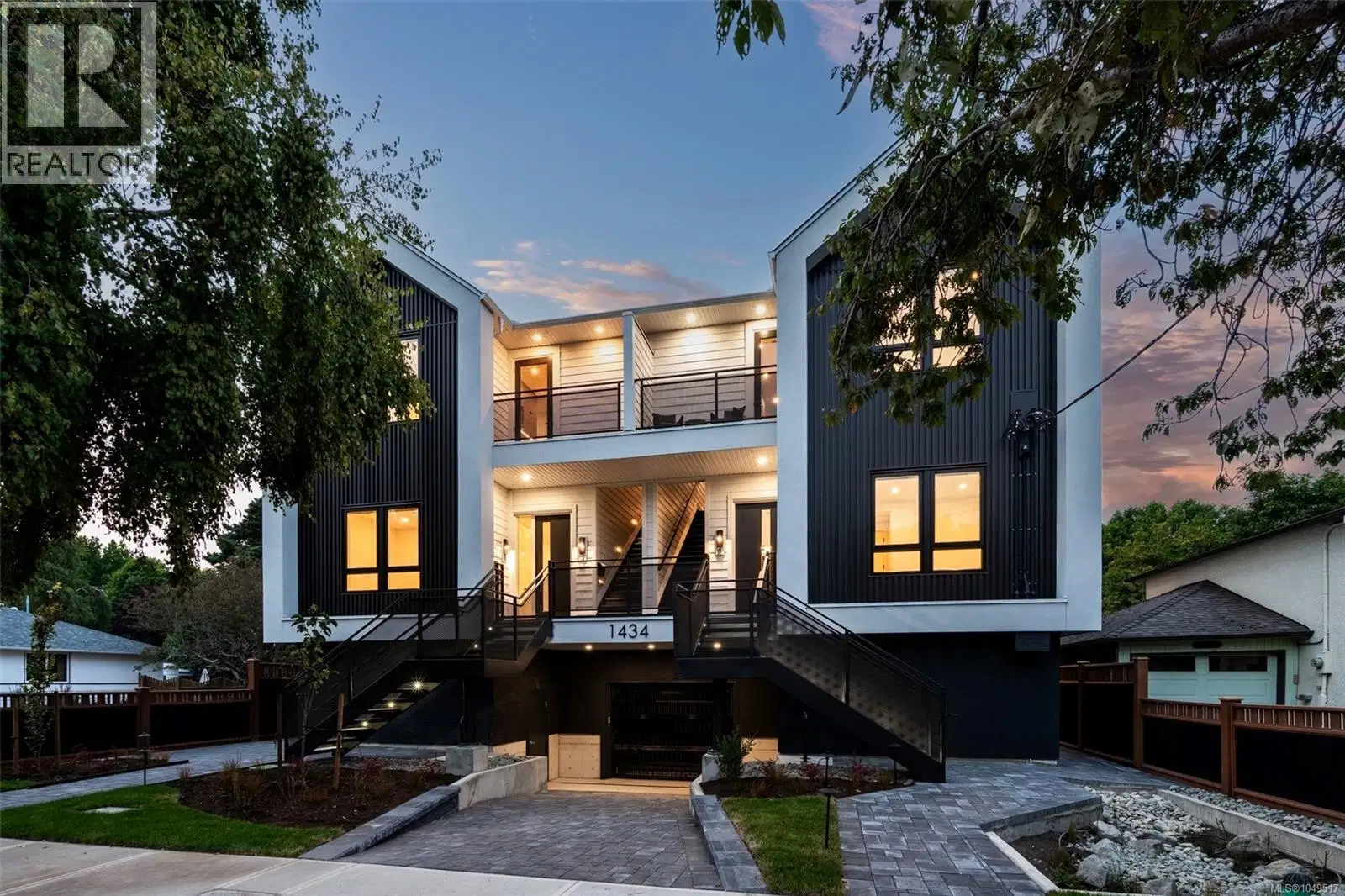 #2 – 1434 Brooke Street