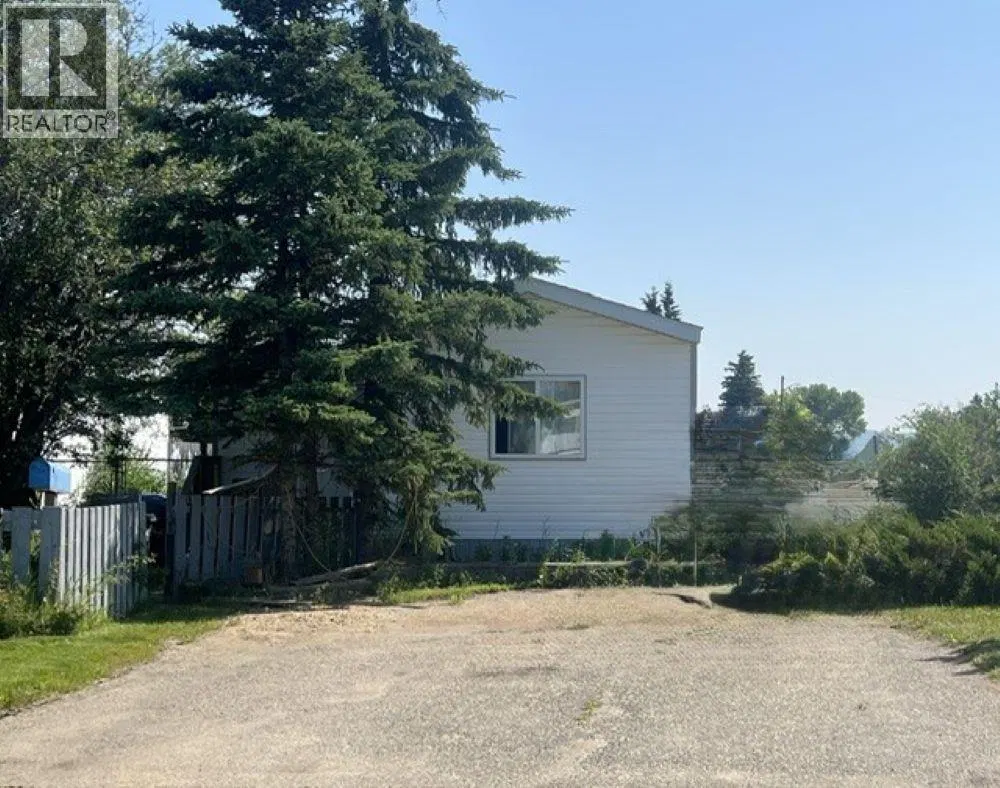 Photo 1 of 11 at #72 – 1201 118 Avenue