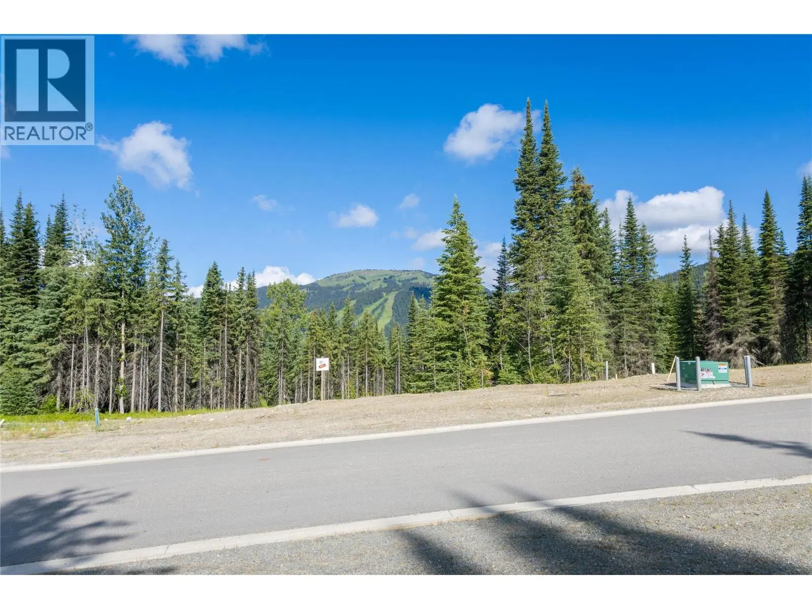 Photo 2 of 33 at LOT 13 MCGILLIVRAY LAKE Drive