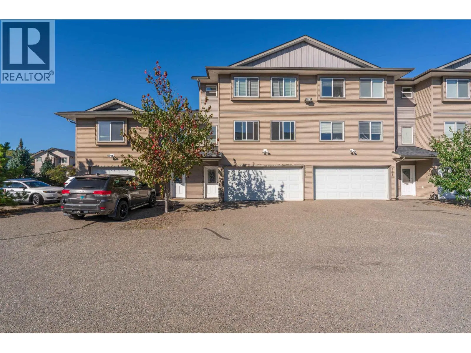#114 – 4404 5TH Avenue