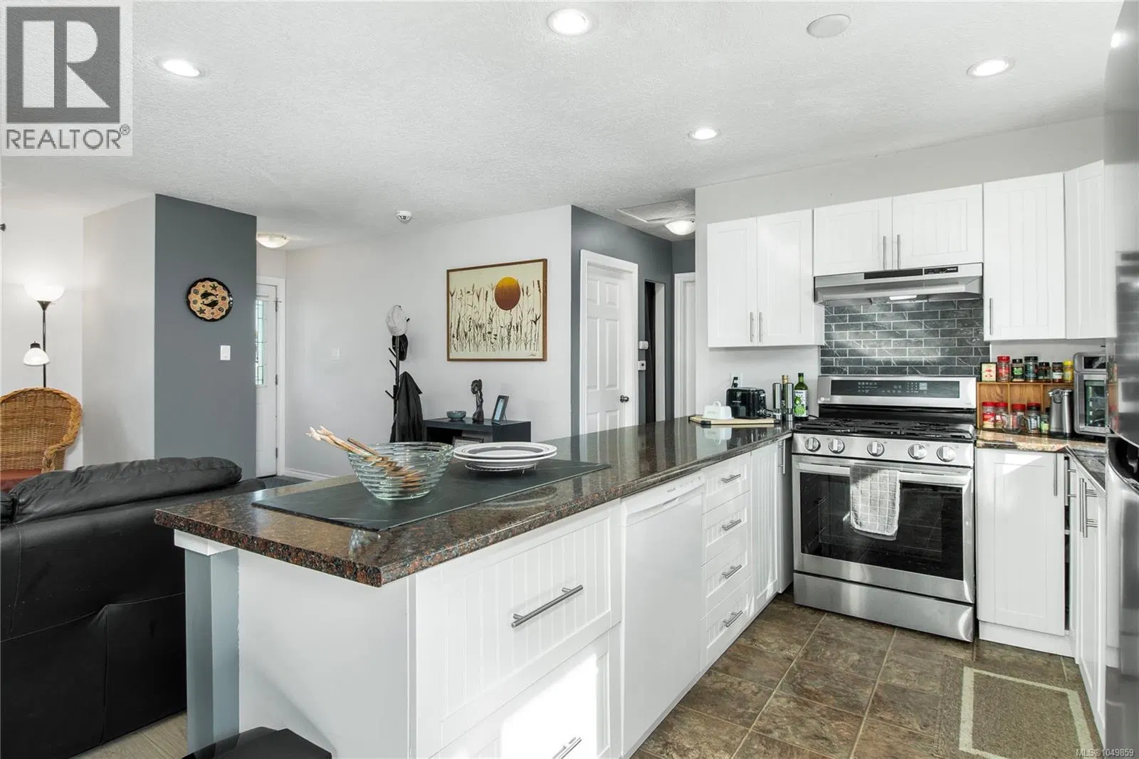 Photo 2 of 36 at 1890 15th Avenue