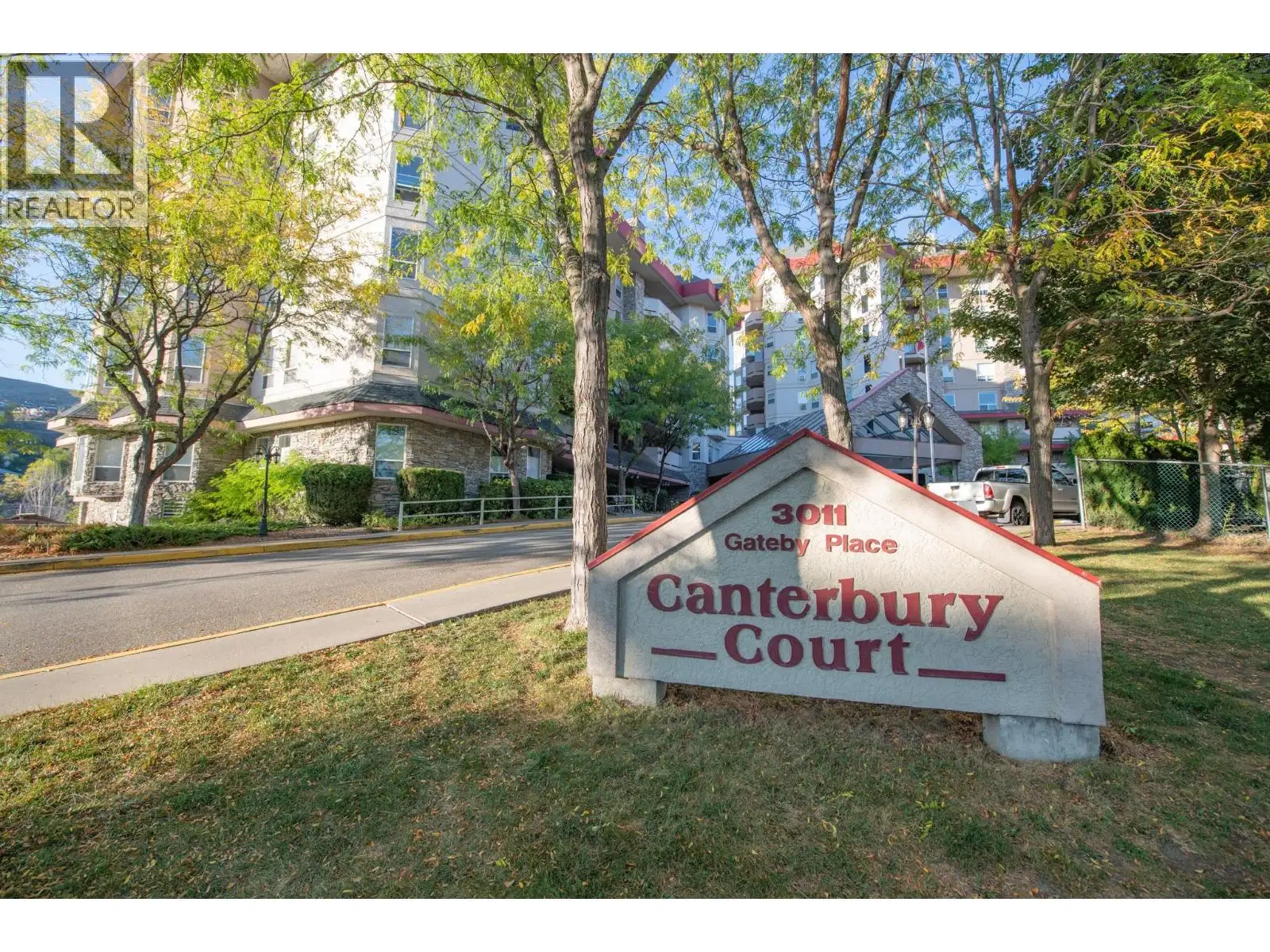 #215 – 3011 Gateby Place