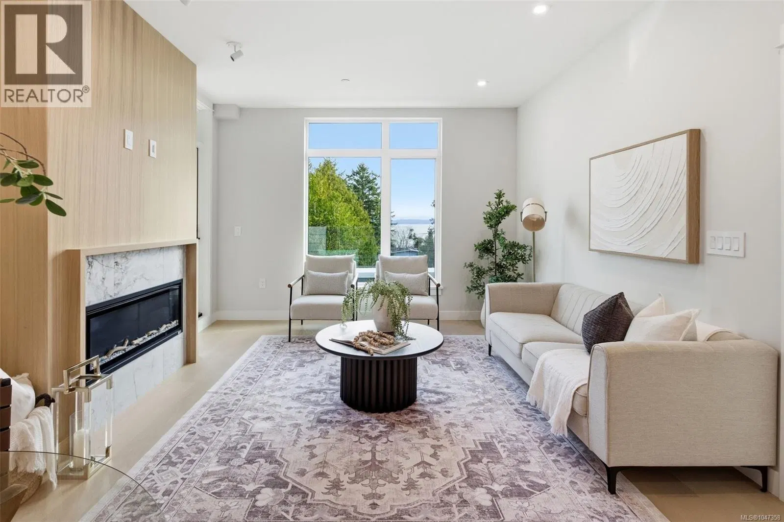 Photo 1 of 33 at #301 – 5229 Cordova Bay Road