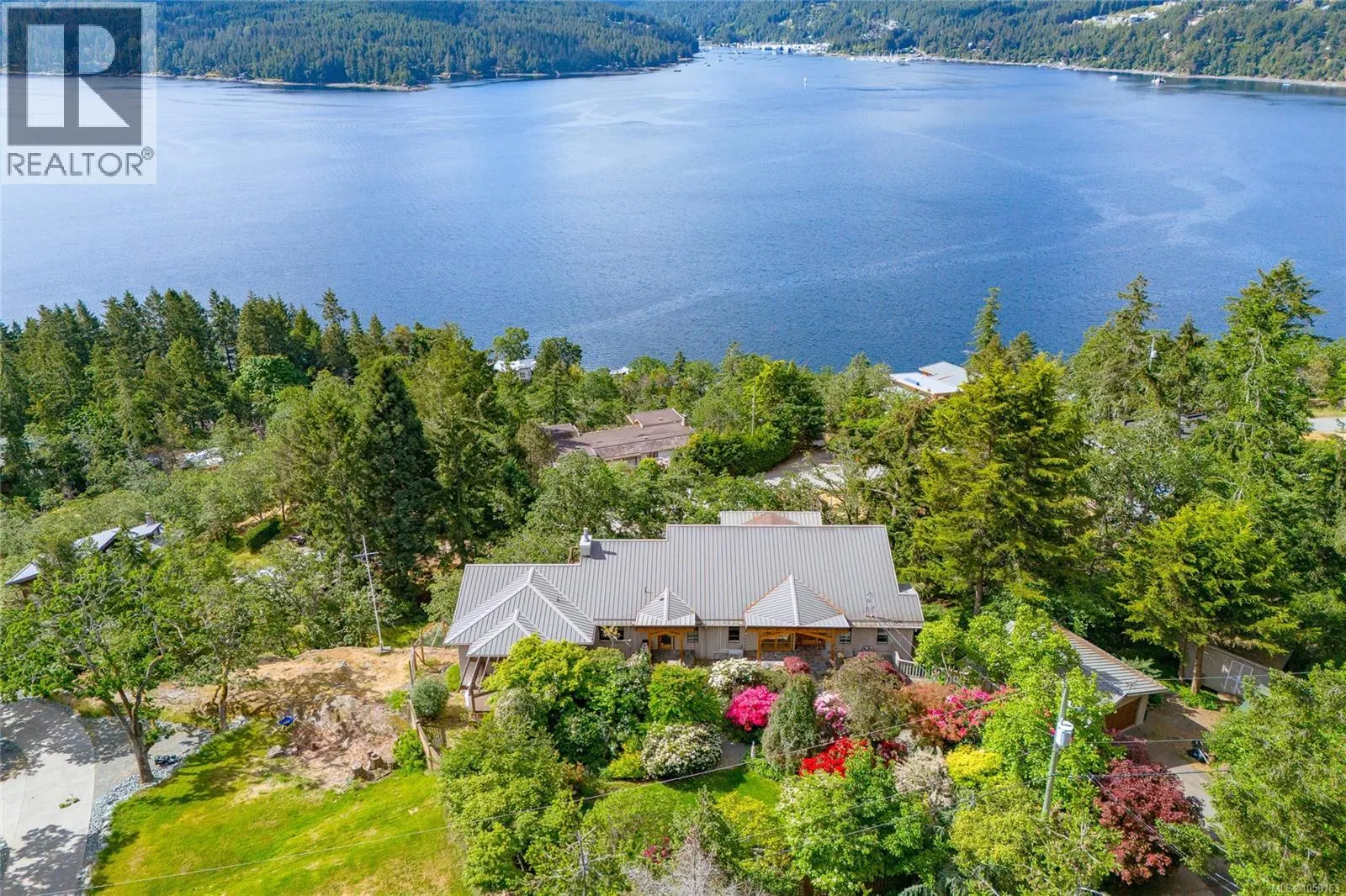 526 Bayview Place