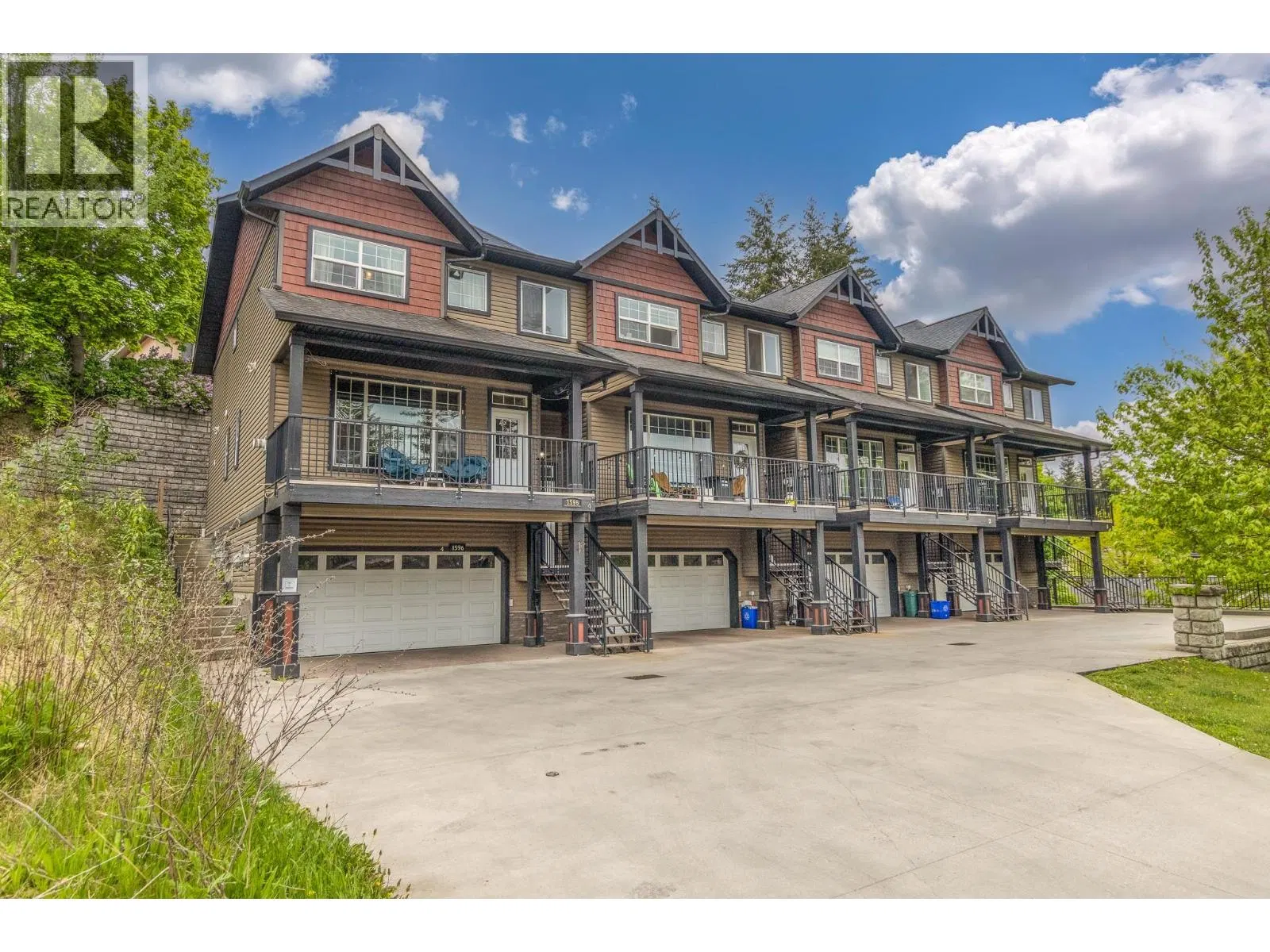 Photo 2 of 34 at #4 – 1596 Okanagan Avenue