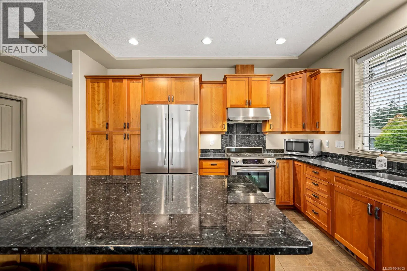Photo 4 of 77 at 570 Spitfire Drive