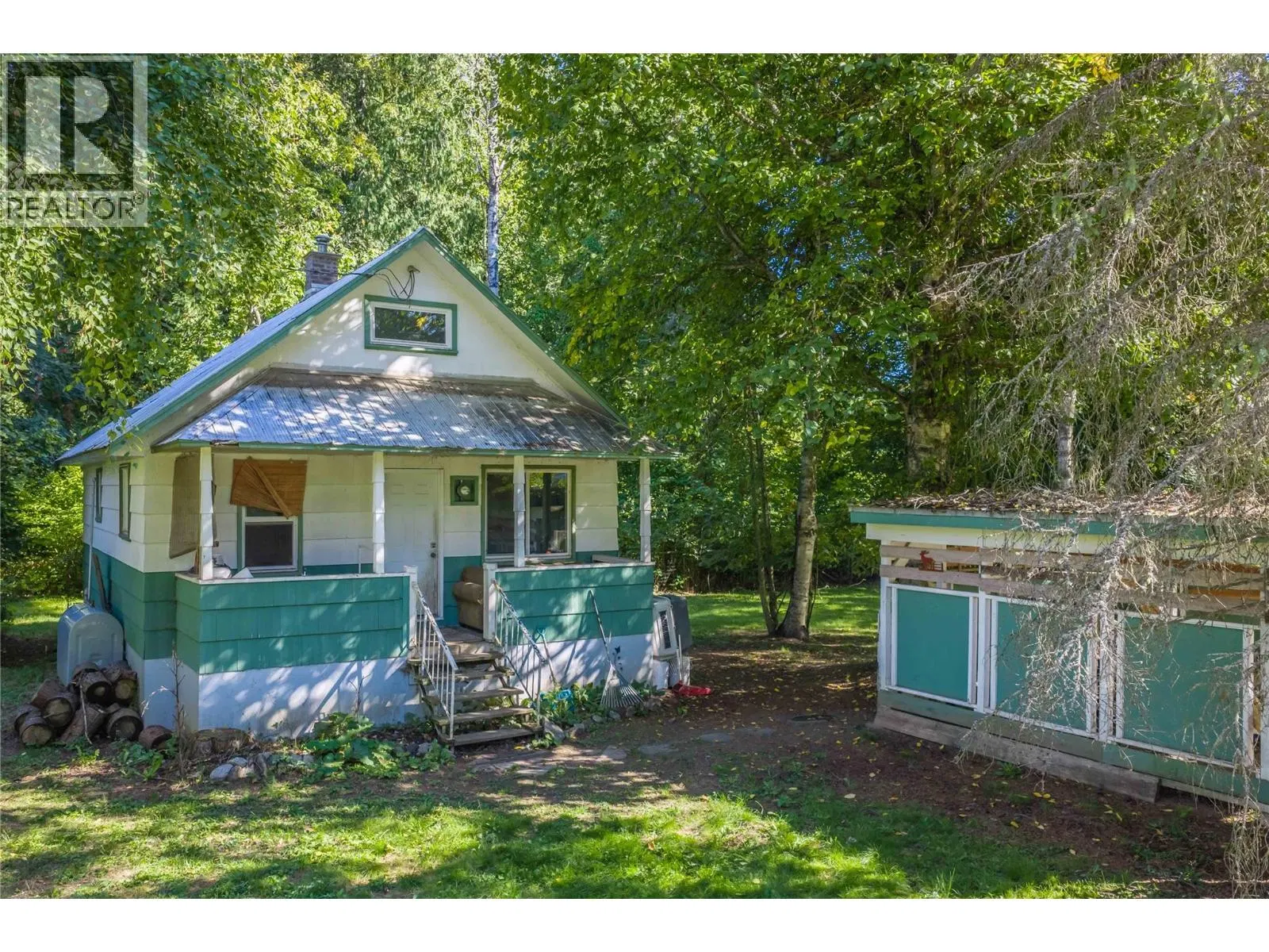 Photo 1 of 45 at 3642 Catherwood Road