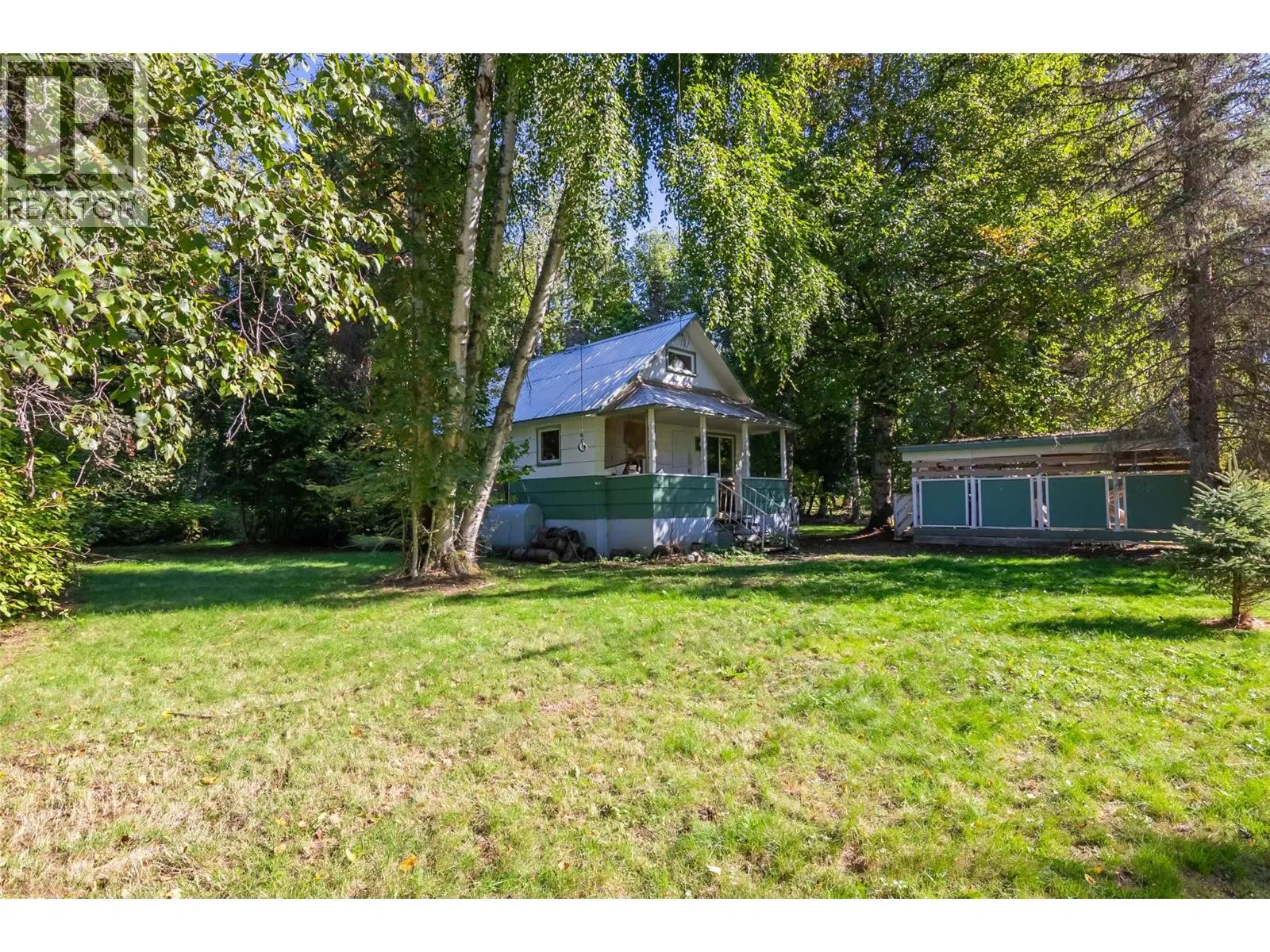 Photo 3 of 45 at 3642 Catherwood Road