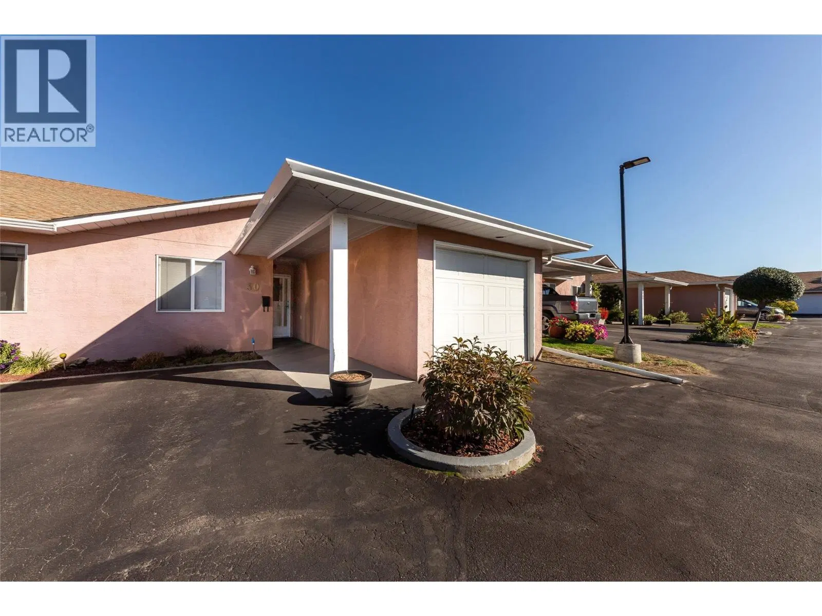 Photo 3 of 31 at #30 – 1285 14TH Street