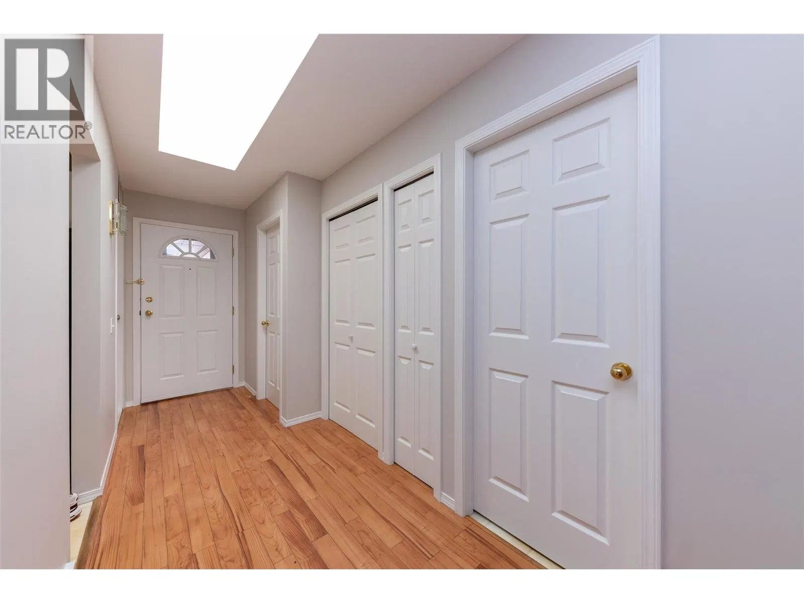Photo 4 of 31 at #30 – 1285 14TH Street