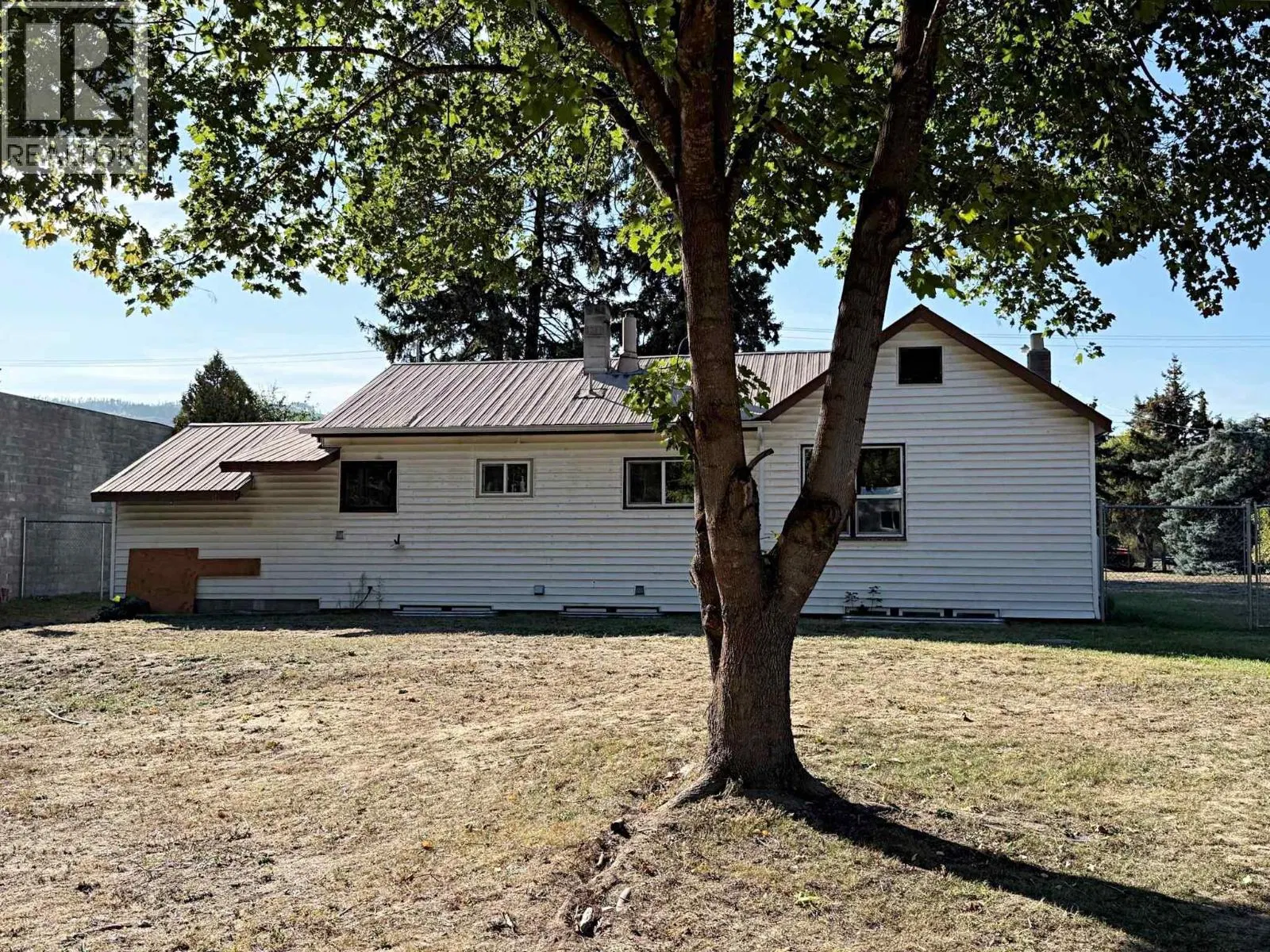 Photo 2 of 16 at 4562 Barriere Town Road