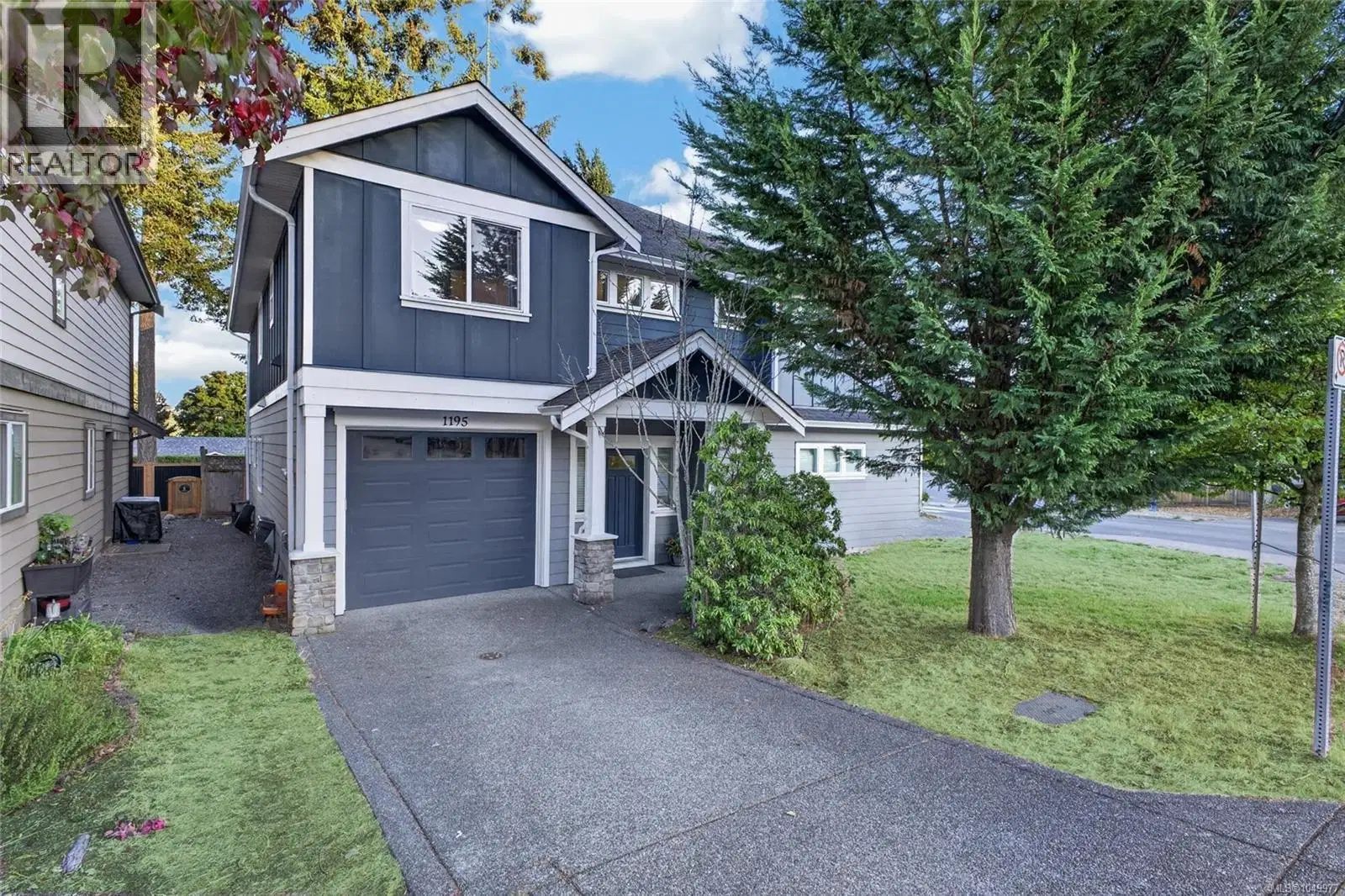 1195 Parkdale Creek Gardens