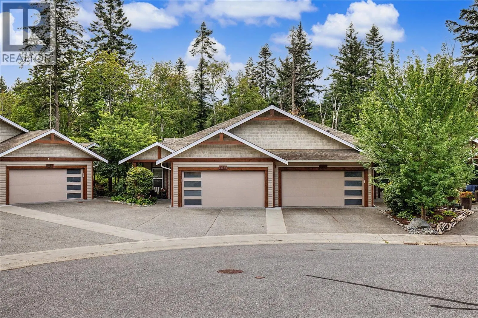 4165 Emerald Woods Place