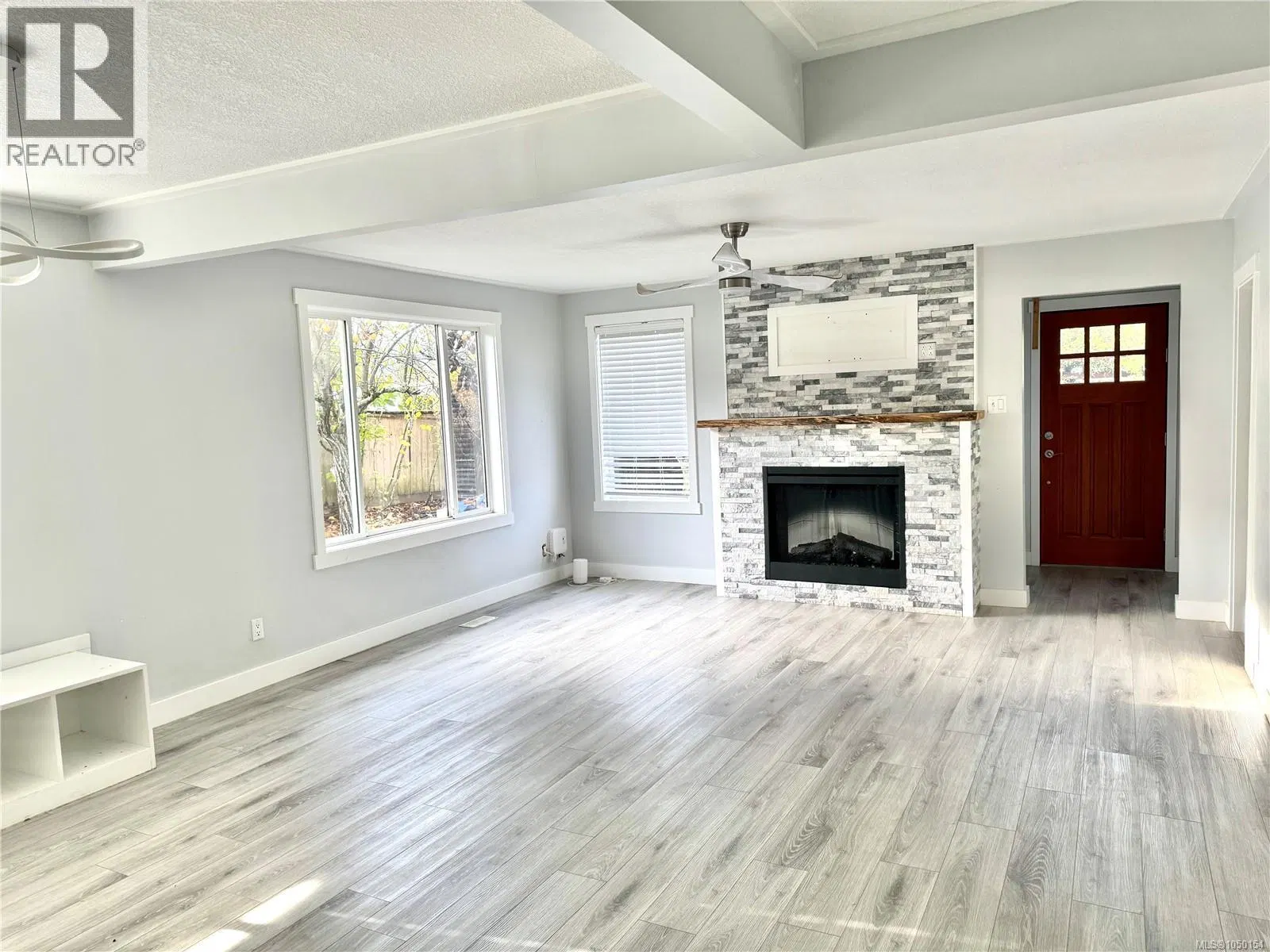 Photo 2 of 15 at 4021 8th Avenue